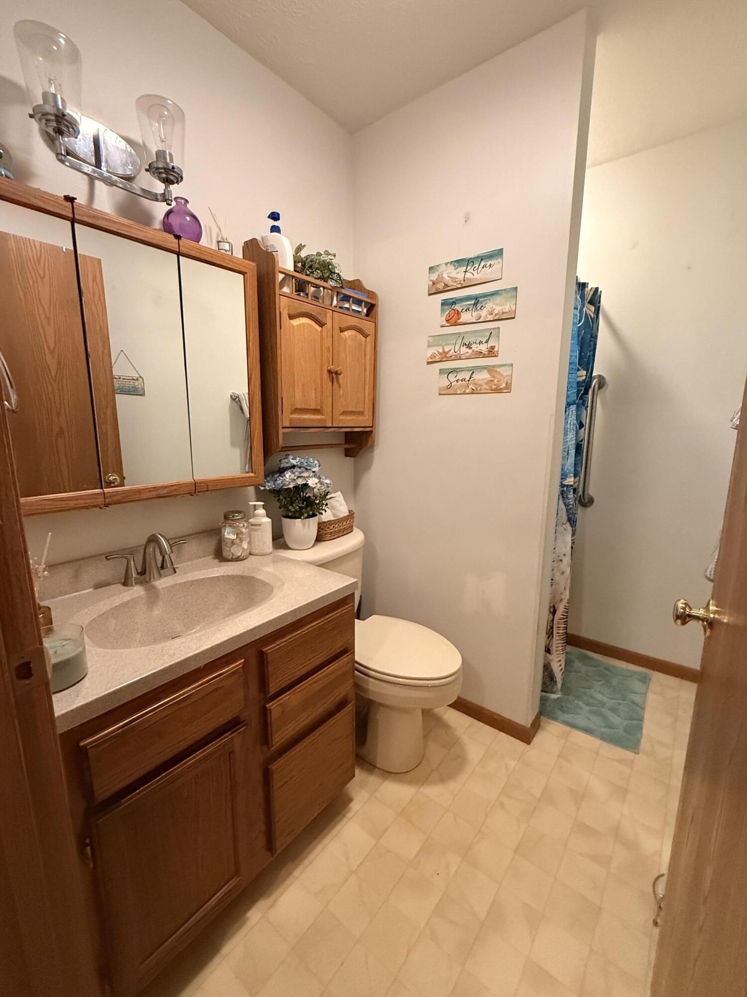 1517 hawke, Bellefontaine, Ohio 43311