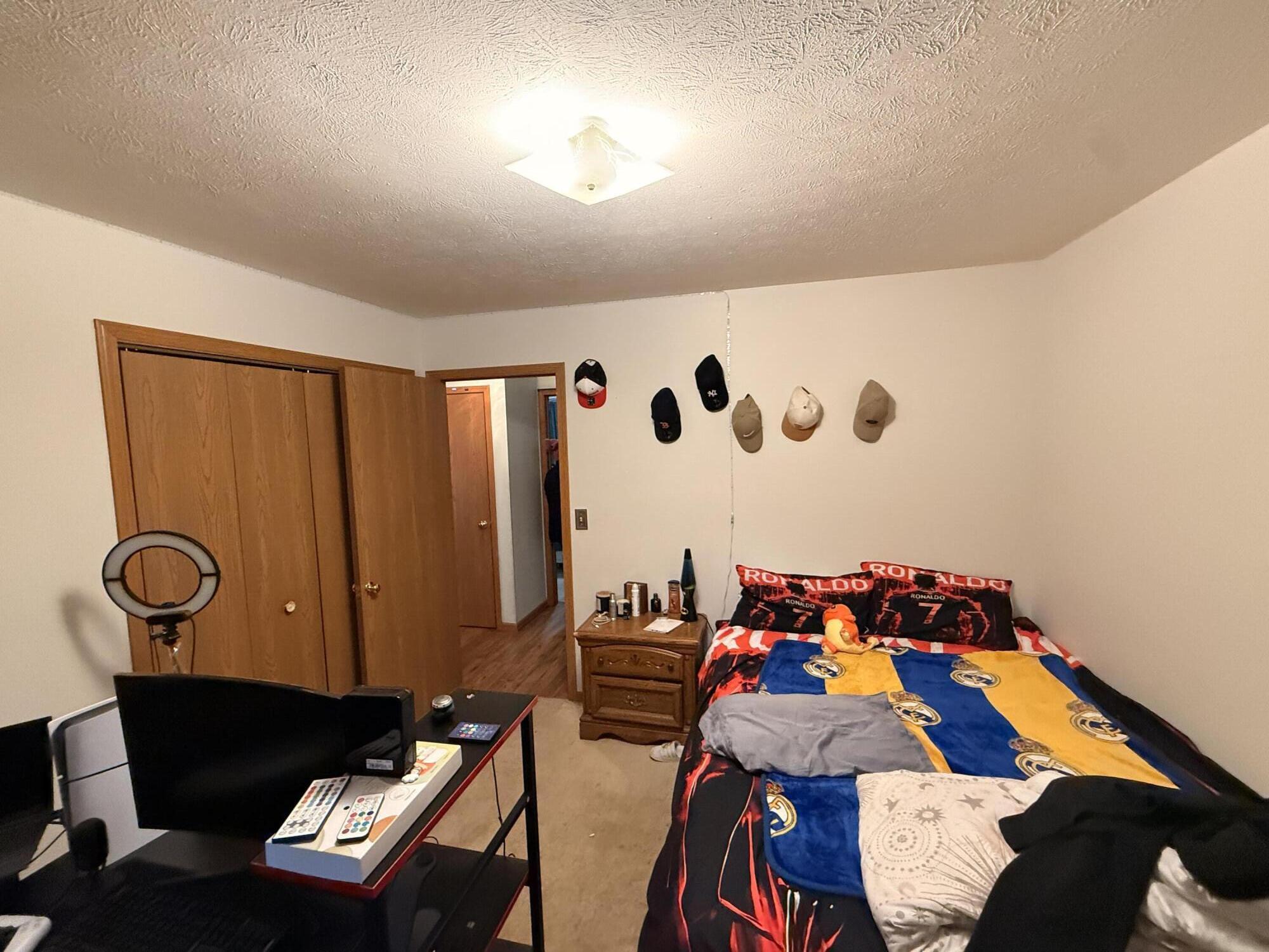 1517 hawke, Bellefontaine, Ohio 43311
