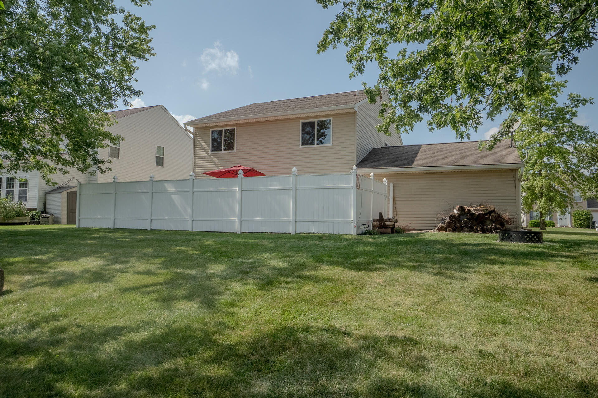 1816 Springwood, Piqua, Ohio 45356