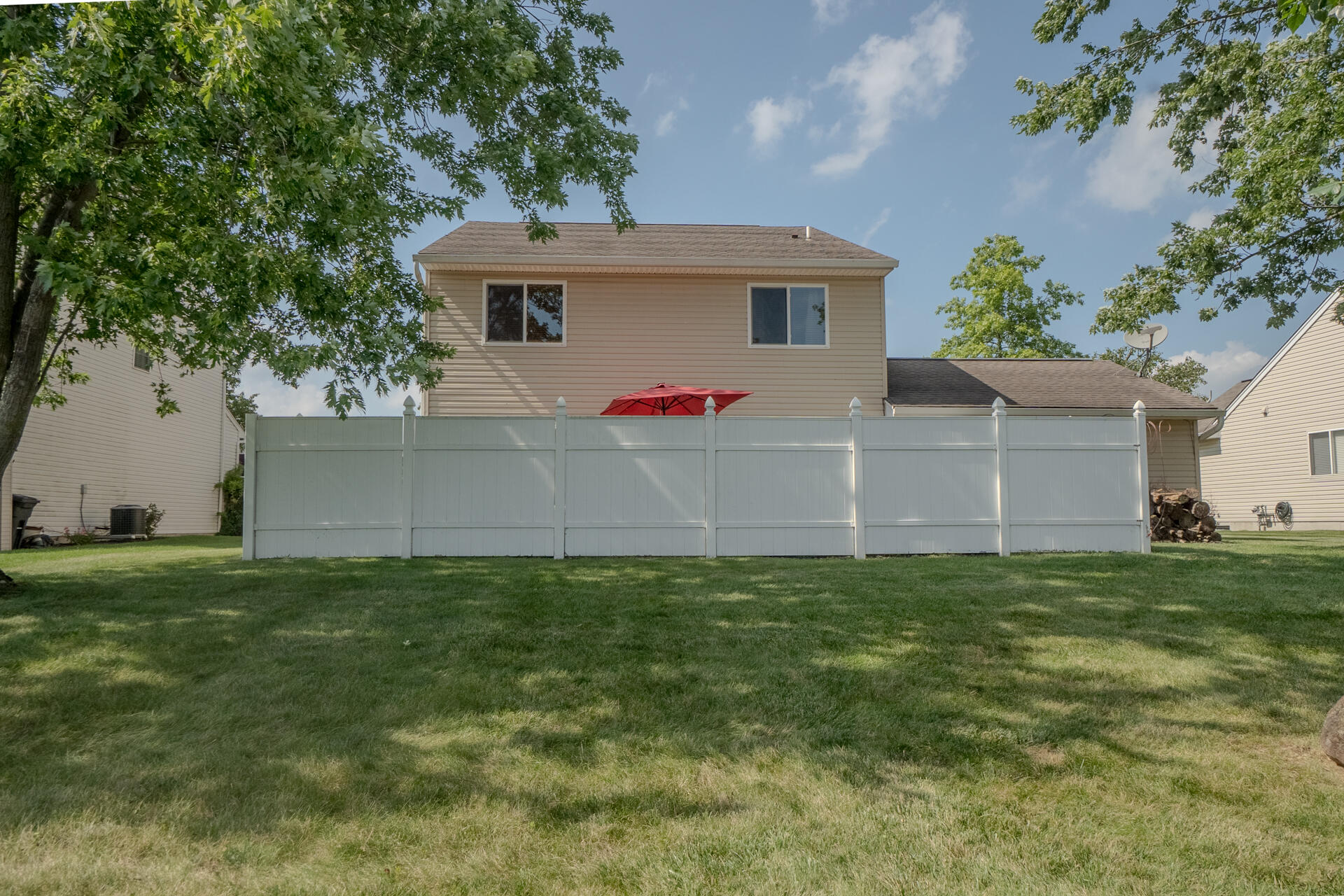 1816 Springwood, Piqua, Ohio 45356
