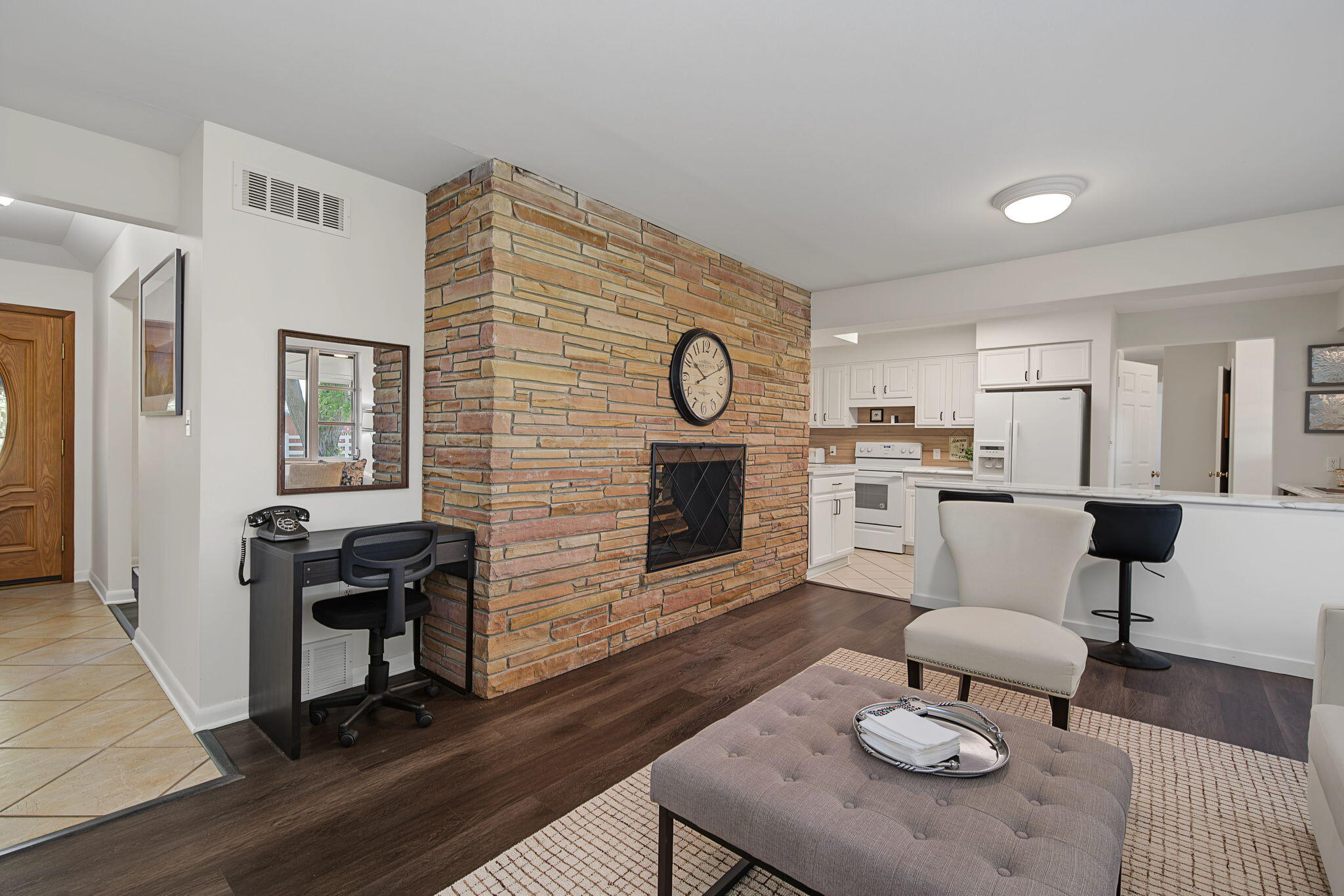 2774 Dayton Lakeview, New Carlisle, Ohio 45344