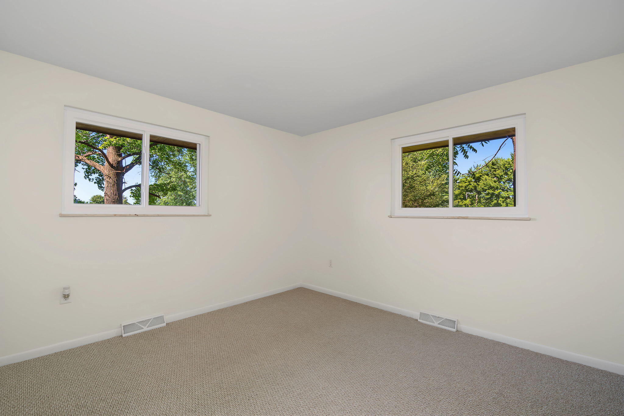 2774 Dayton Lakeview, New Carlisle, Ohio 45344