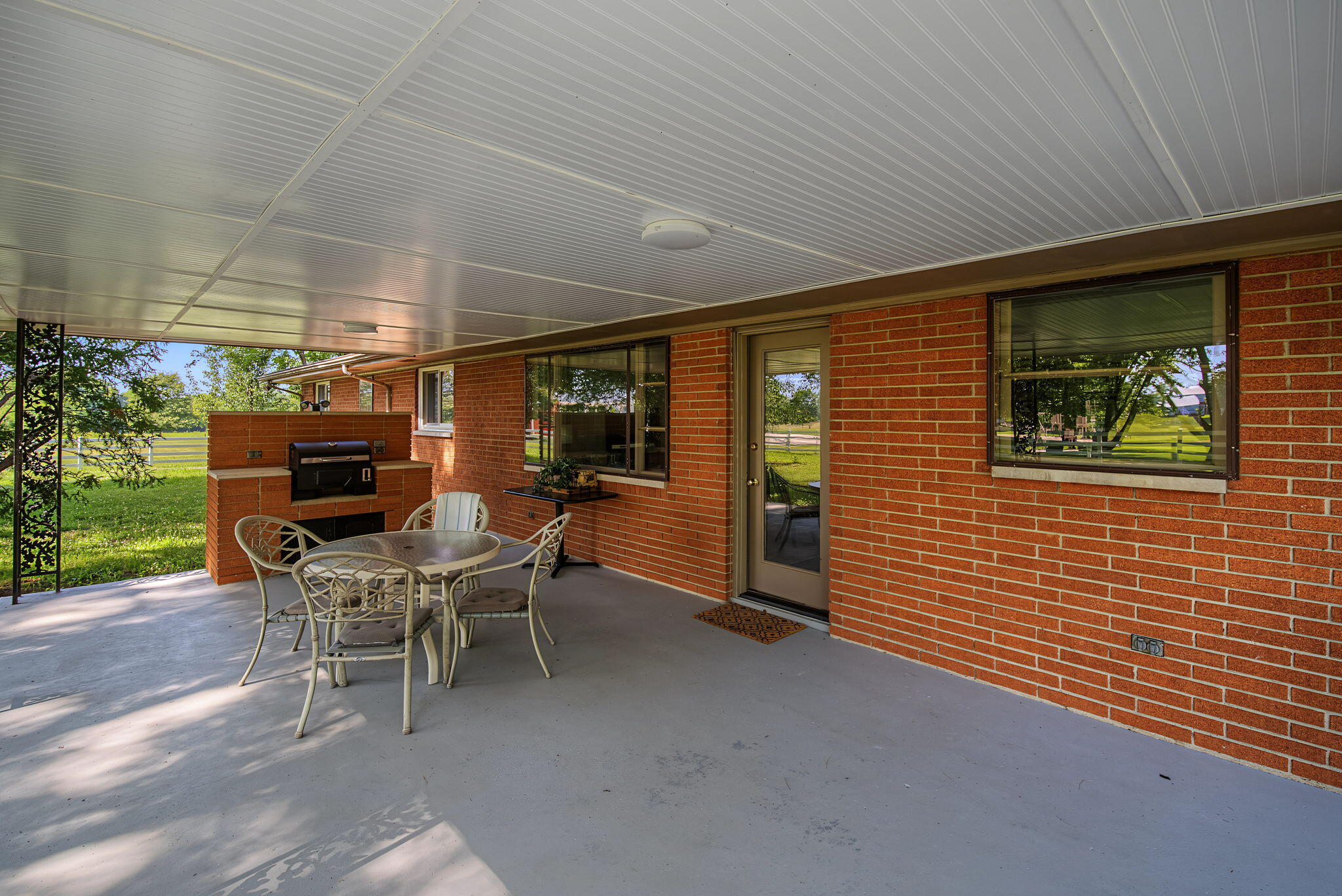2774 Dayton Lakeview, New Carlisle, Ohio 45344