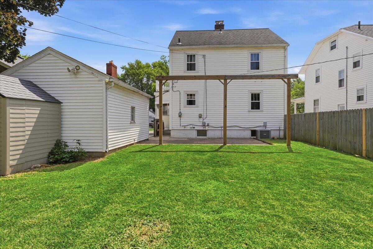 2148 Broadway, Springfield, Ohio 45504