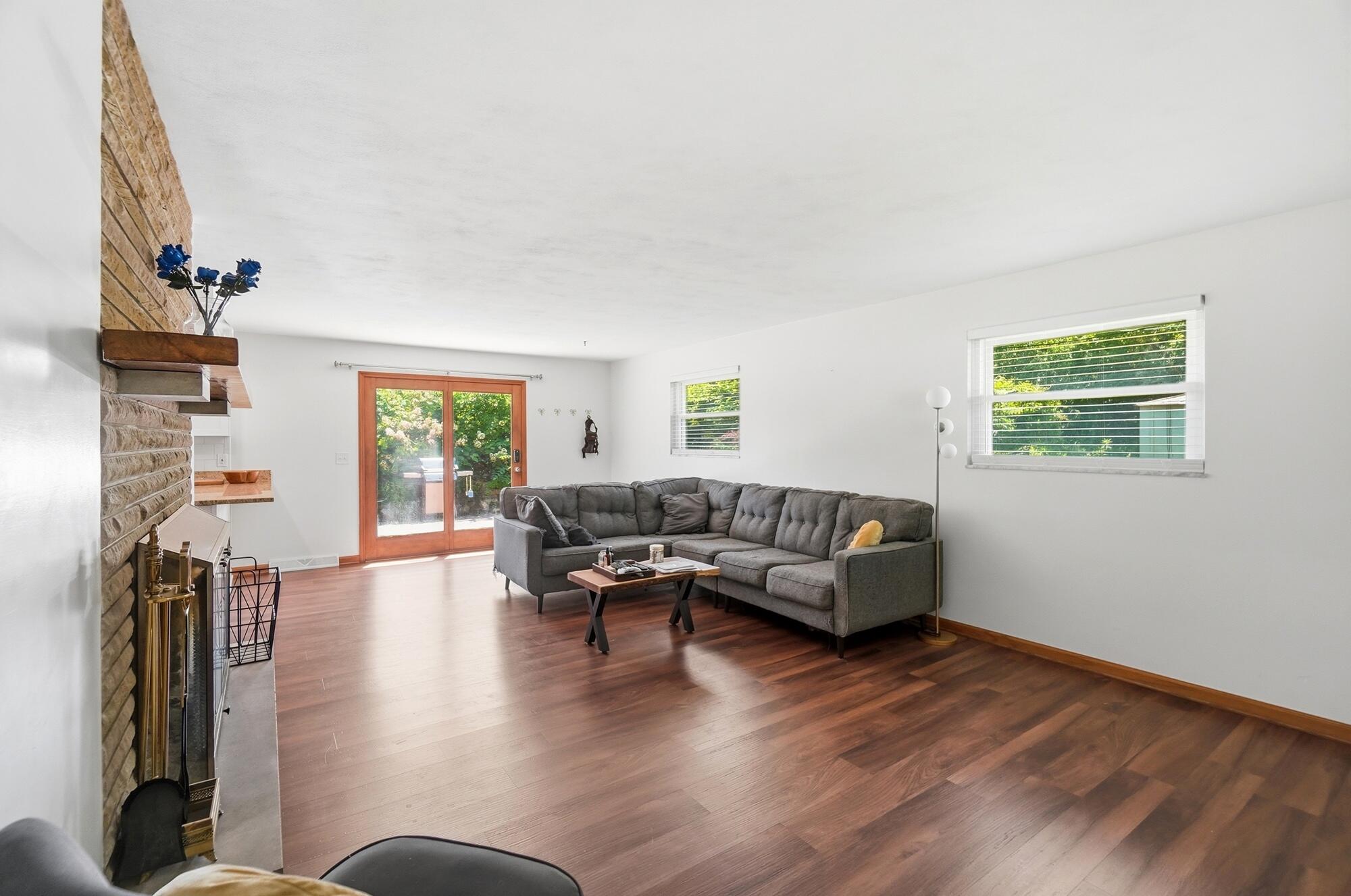 Devon, Springfield, Ohio 45503