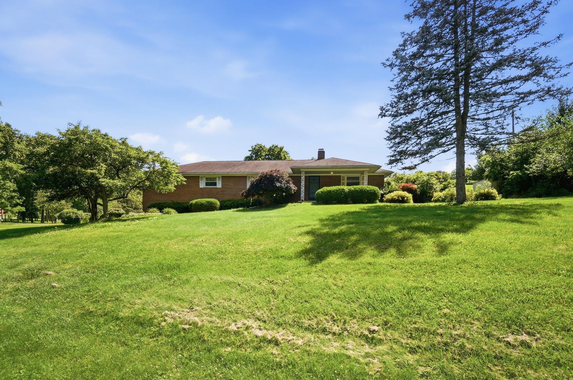 Devon, Springfield, Ohio 45503