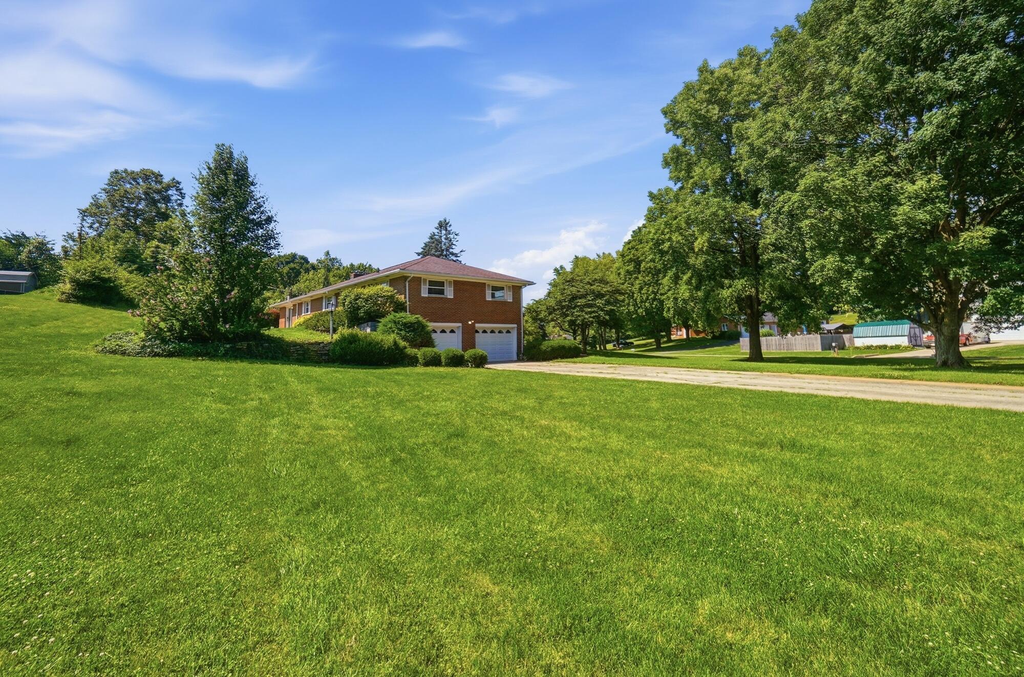 Devon, Springfield, Ohio 45503