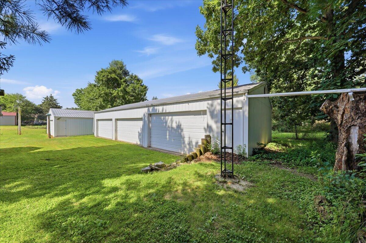 2955 Mechanicsburg, Springfield, Ohio 45503