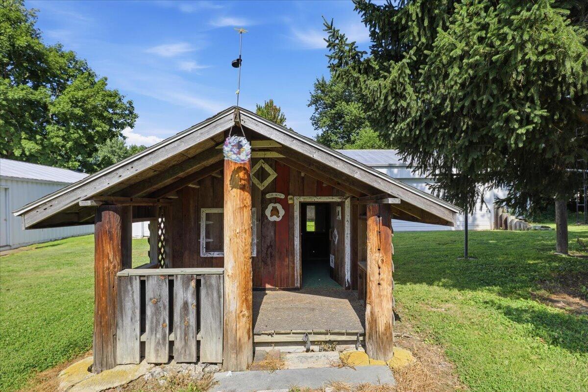 2955 Mechanicsburg, Springfield, Ohio 45503