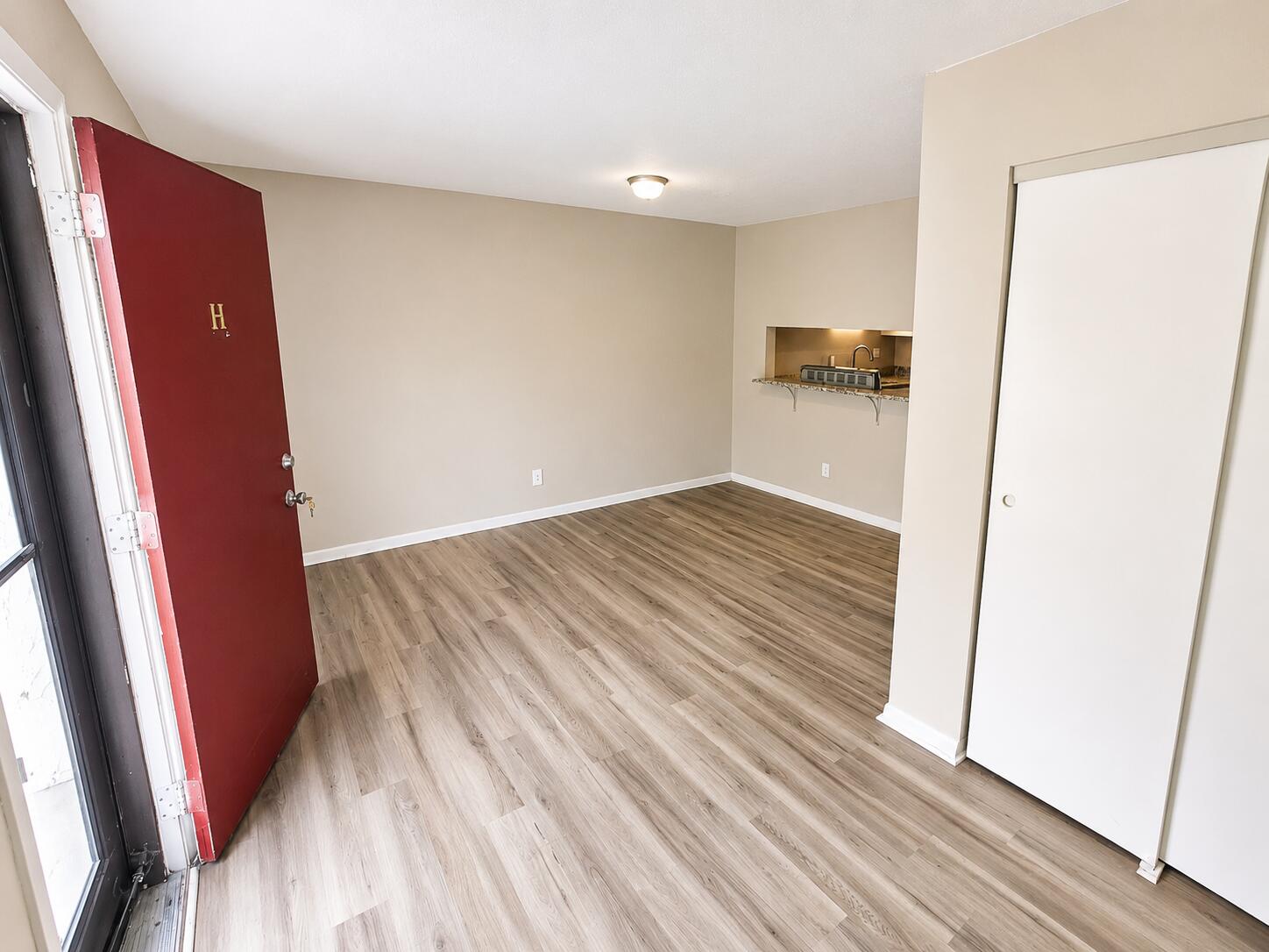 Villa, Springfield, Ohio 45503