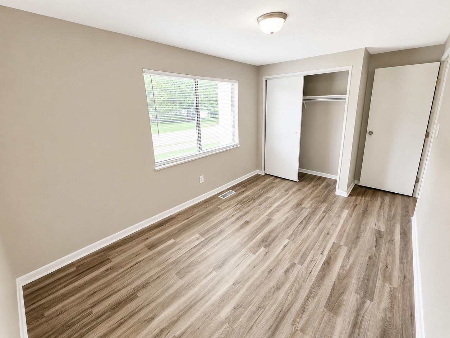 Villa, Springfield, Ohio 45503