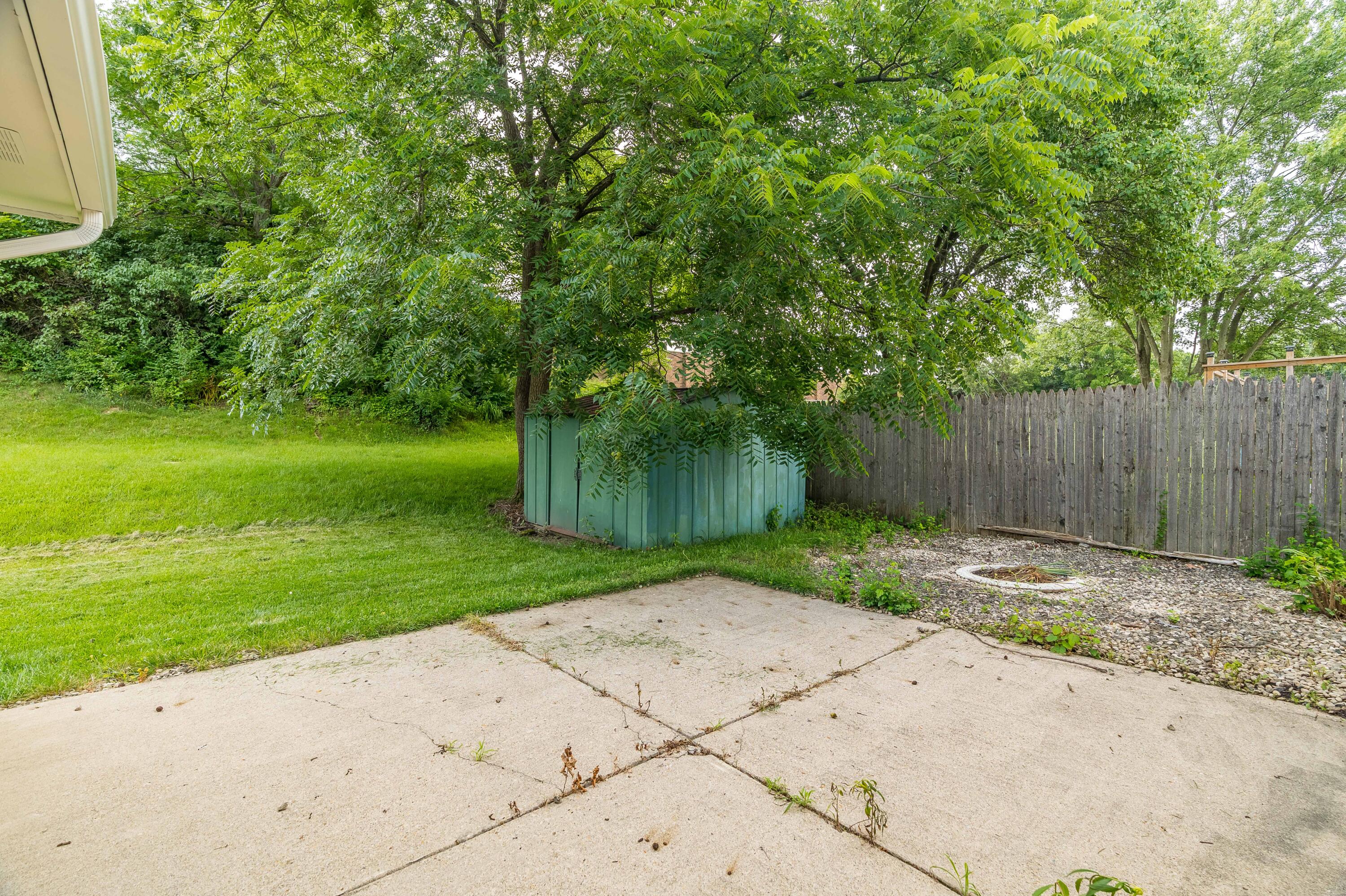 861 Kenbrook, Vandalia, Ohio 45377