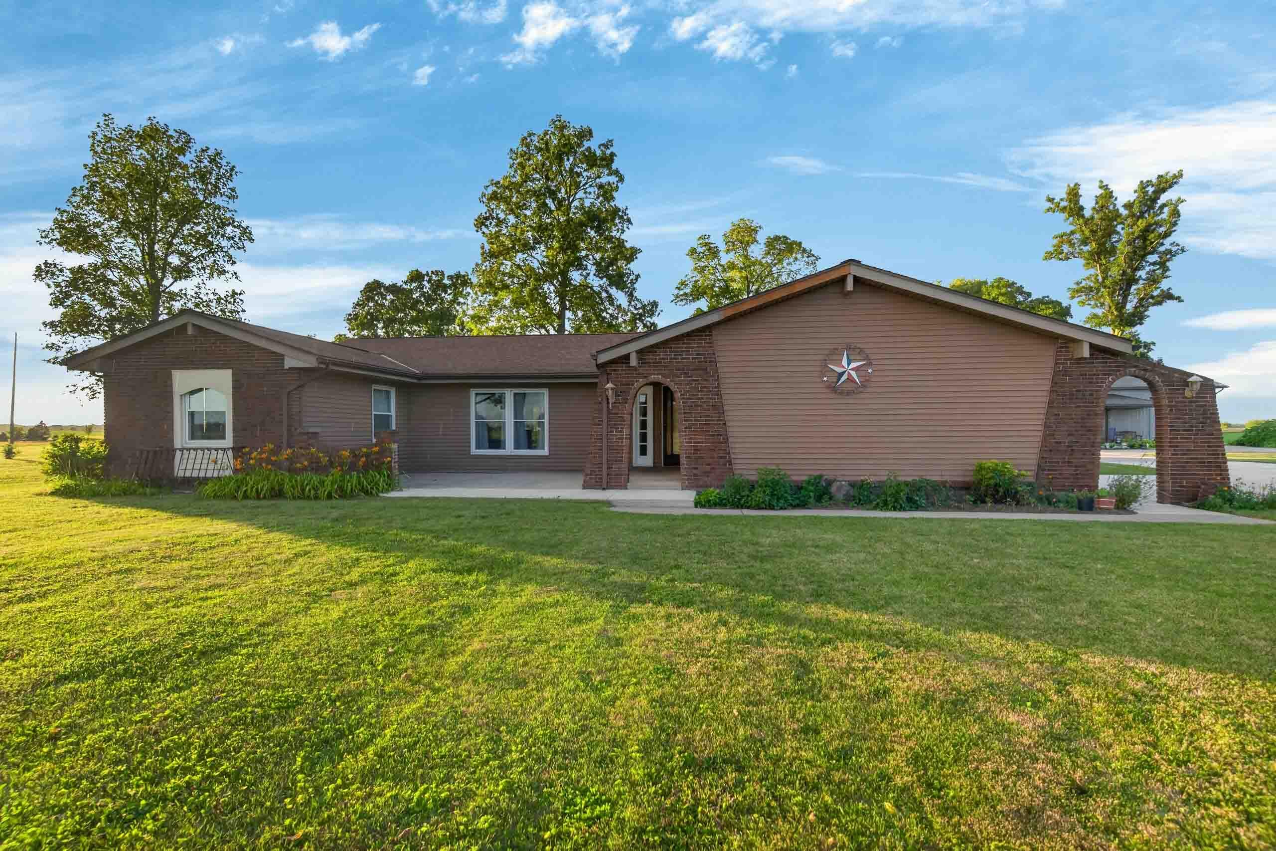 18477 Linker, Jackson Center, Ohio 45334