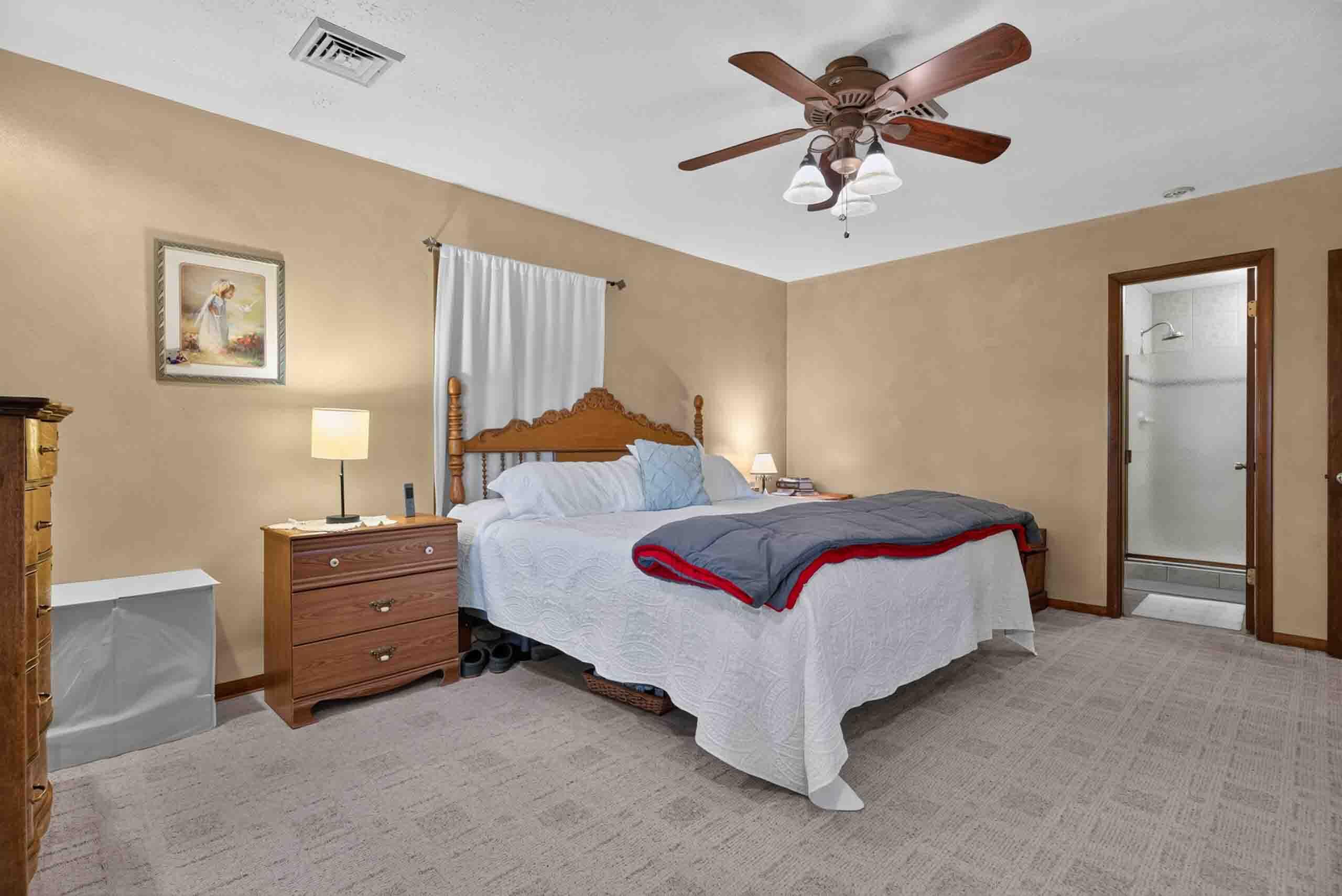 18477 Linker, Jackson Center, Ohio 45334