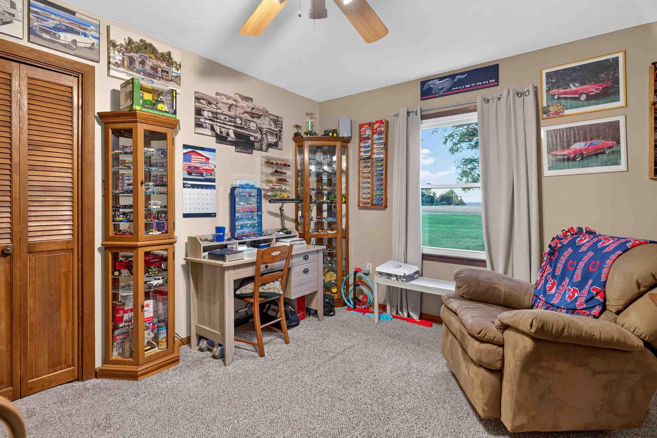 18477 Linker, Jackson Center, Ohio 45334