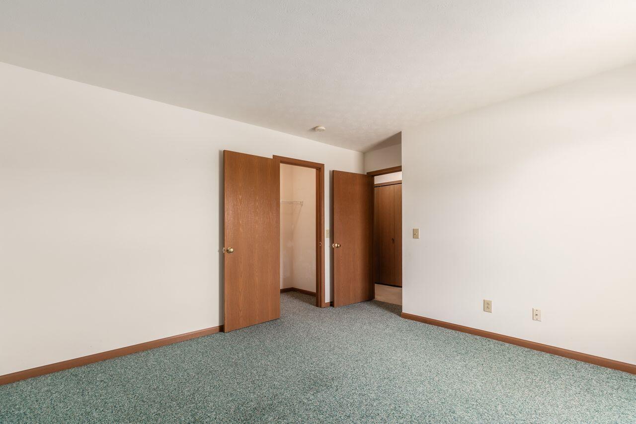 1146 Old Farm, Springfield, Ohio 45503