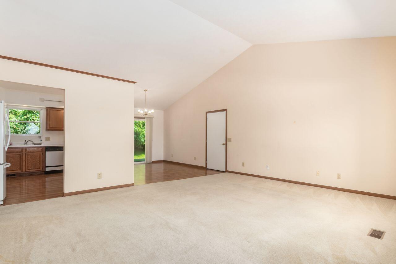 1146 Old Farm, Springfield, Ohio 45503