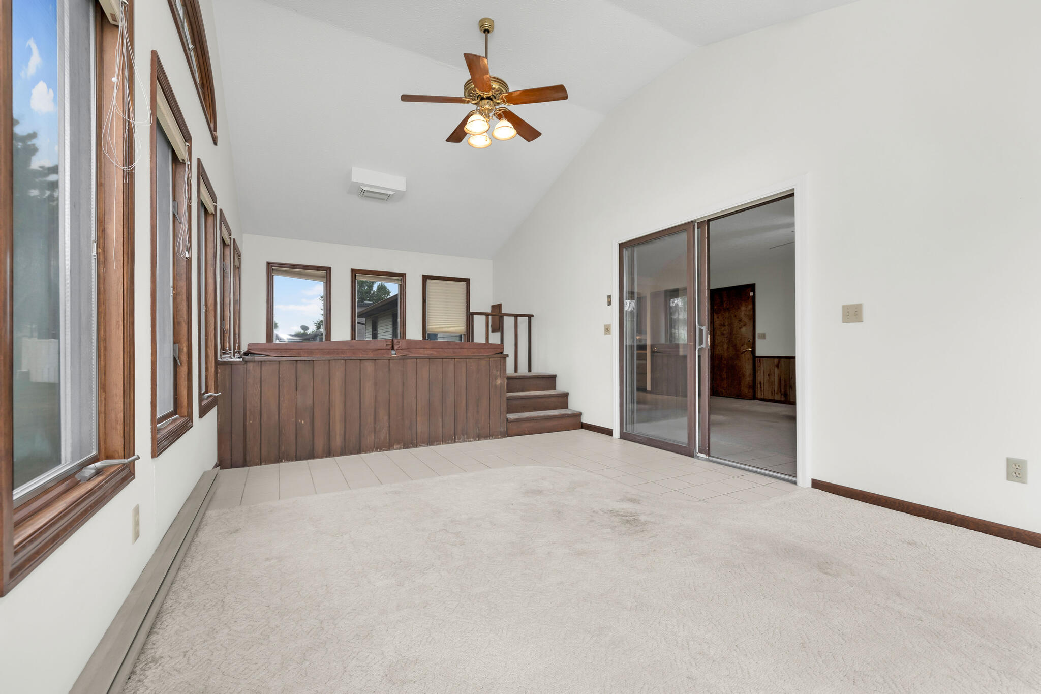110 Heatherhill, Bellefontaine, Ohio 43311