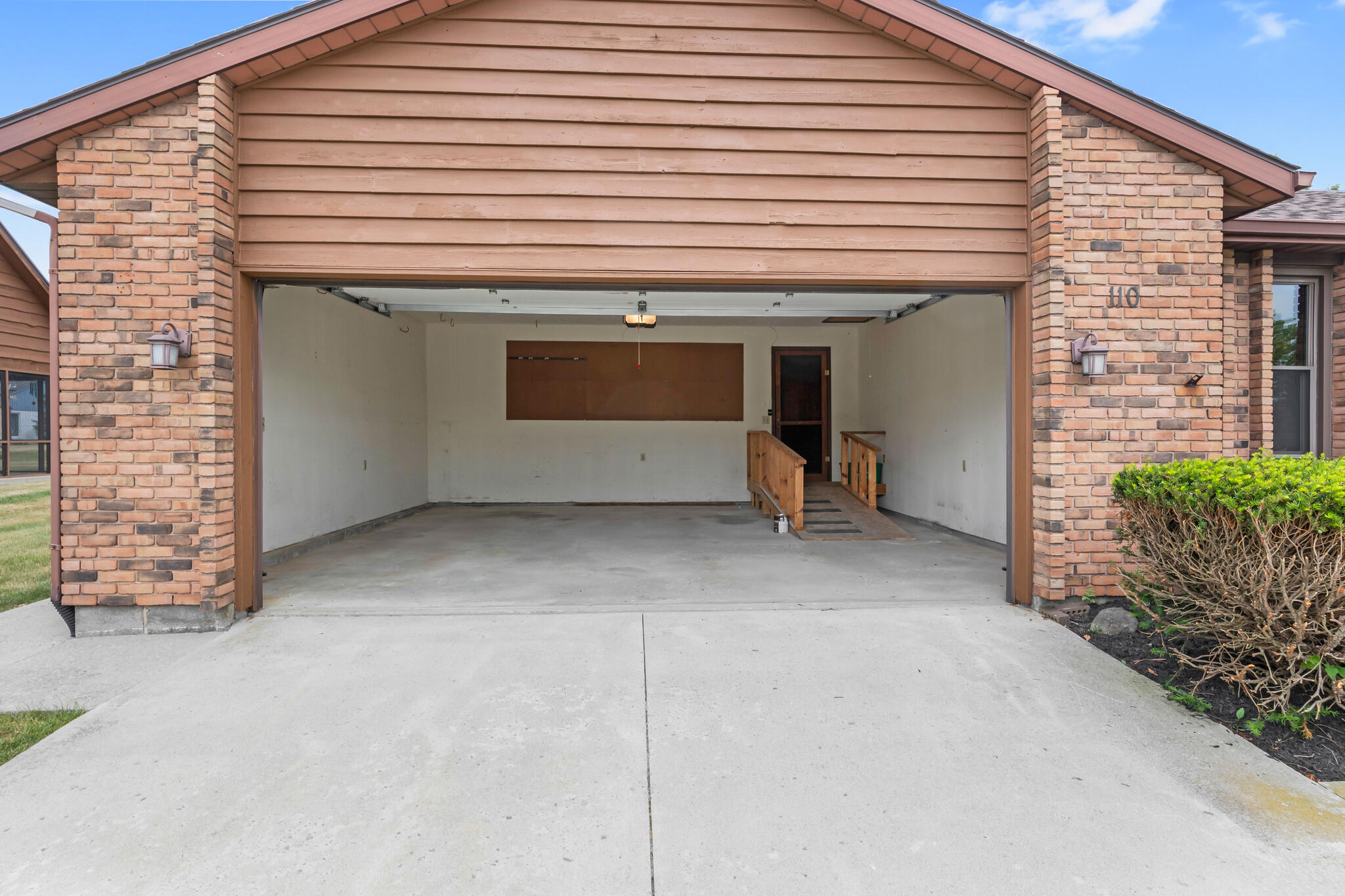 110 Heatherhill, Bellefontaine, Ohio 43311