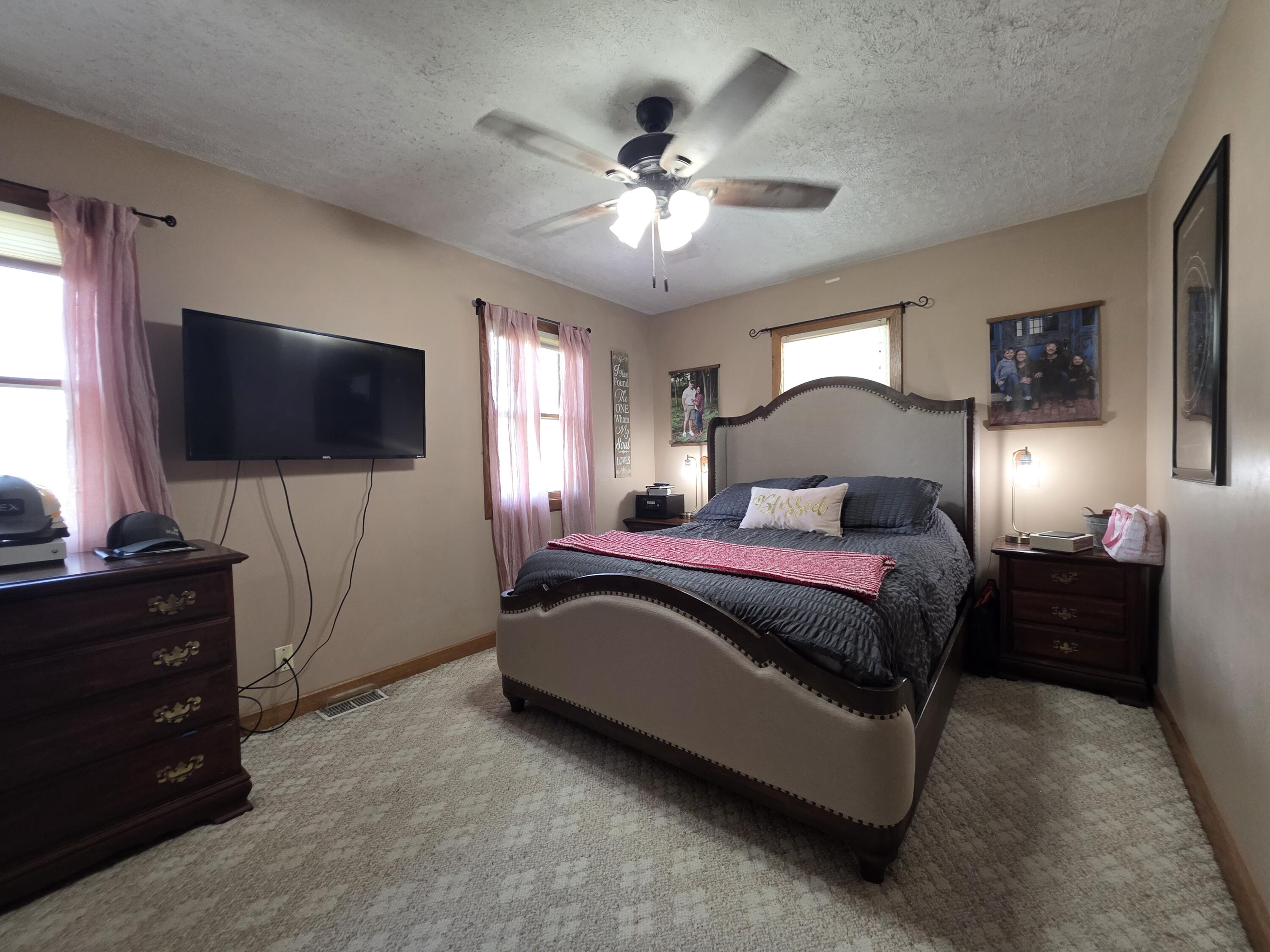 512 Benton, Wapakoneta, Ohio 45895