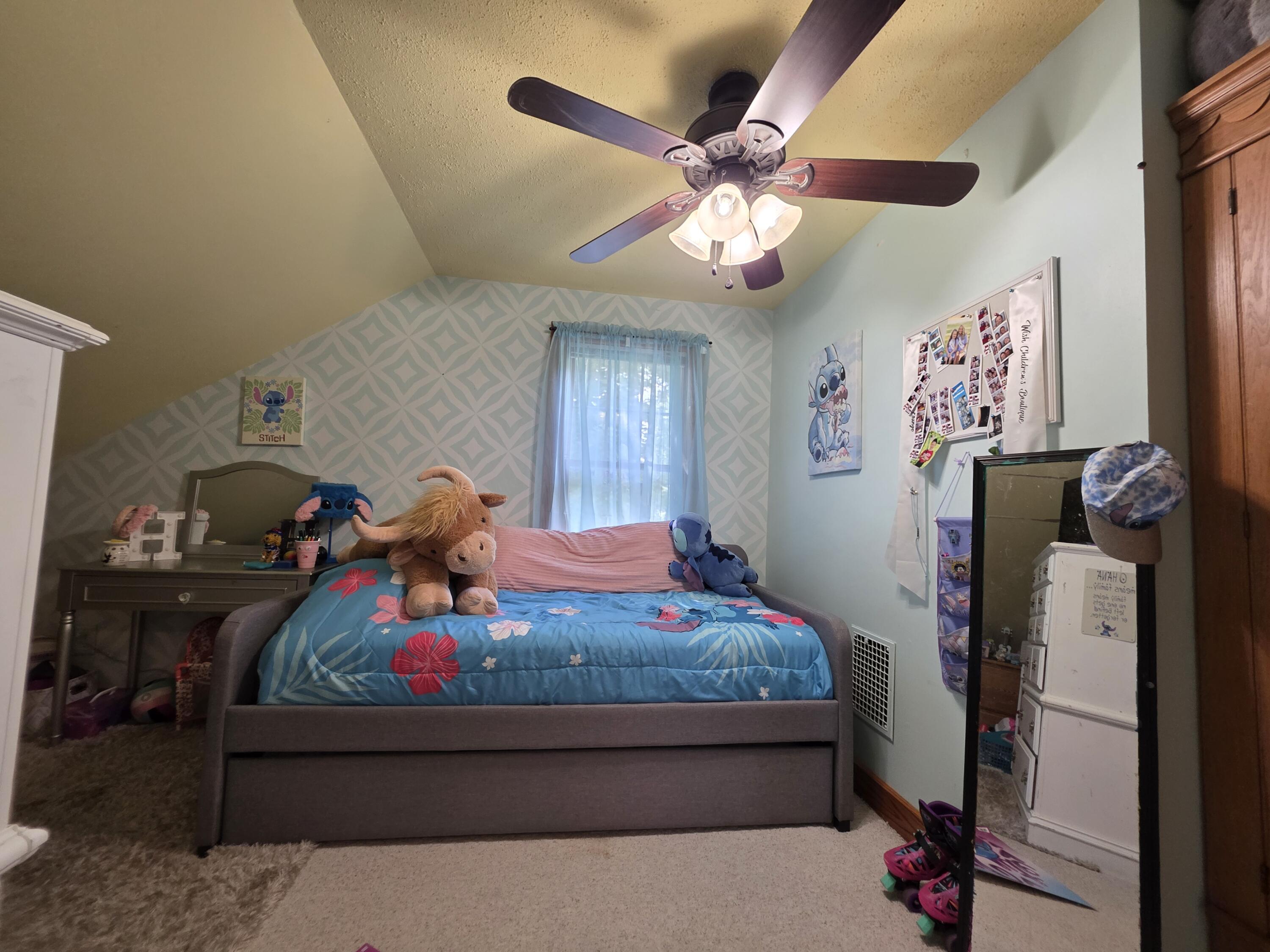512 Benton, Wapakoneta, Ohio 45895