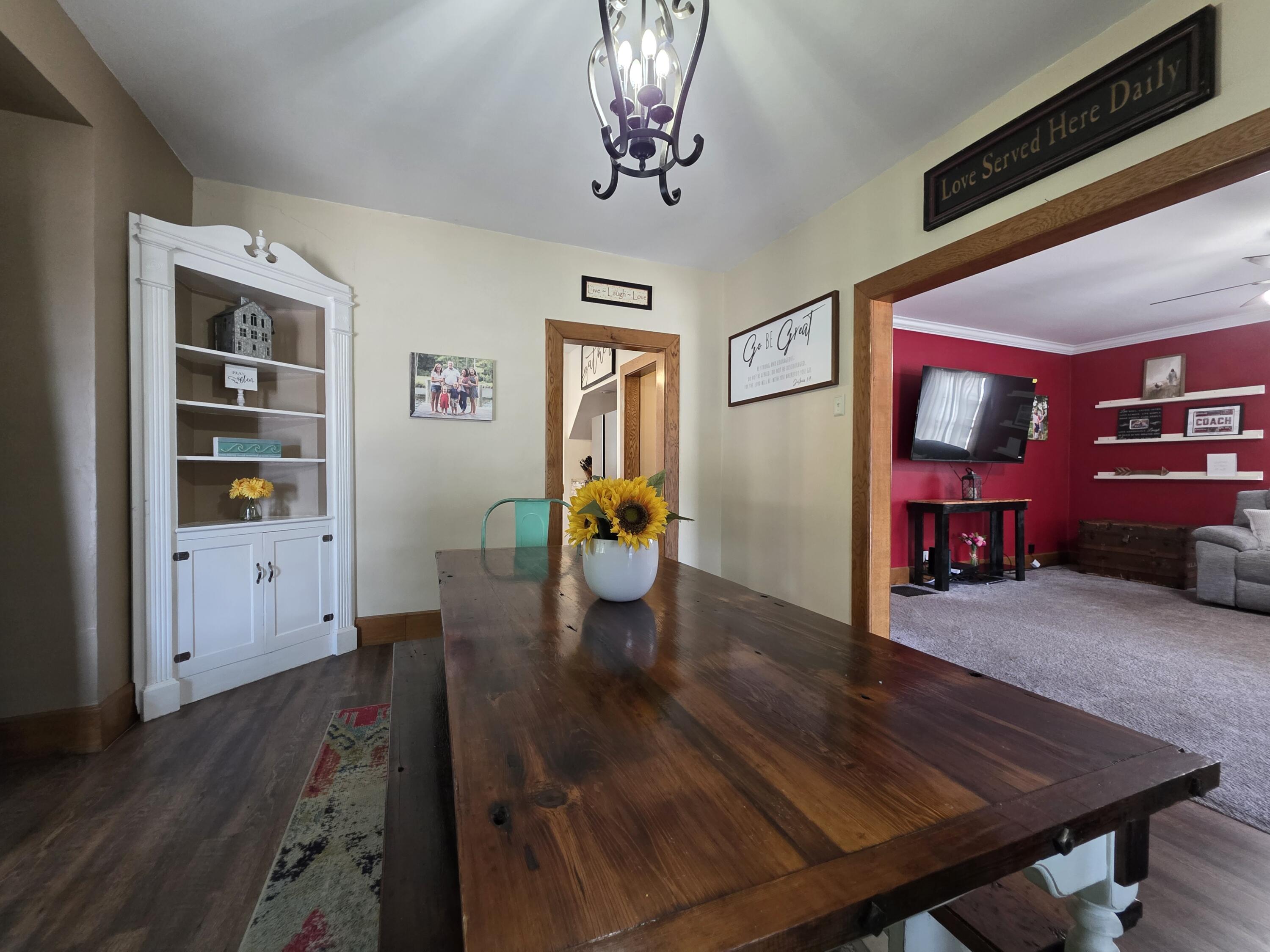 512 Benton, Wapakoneta, Ohio 45895