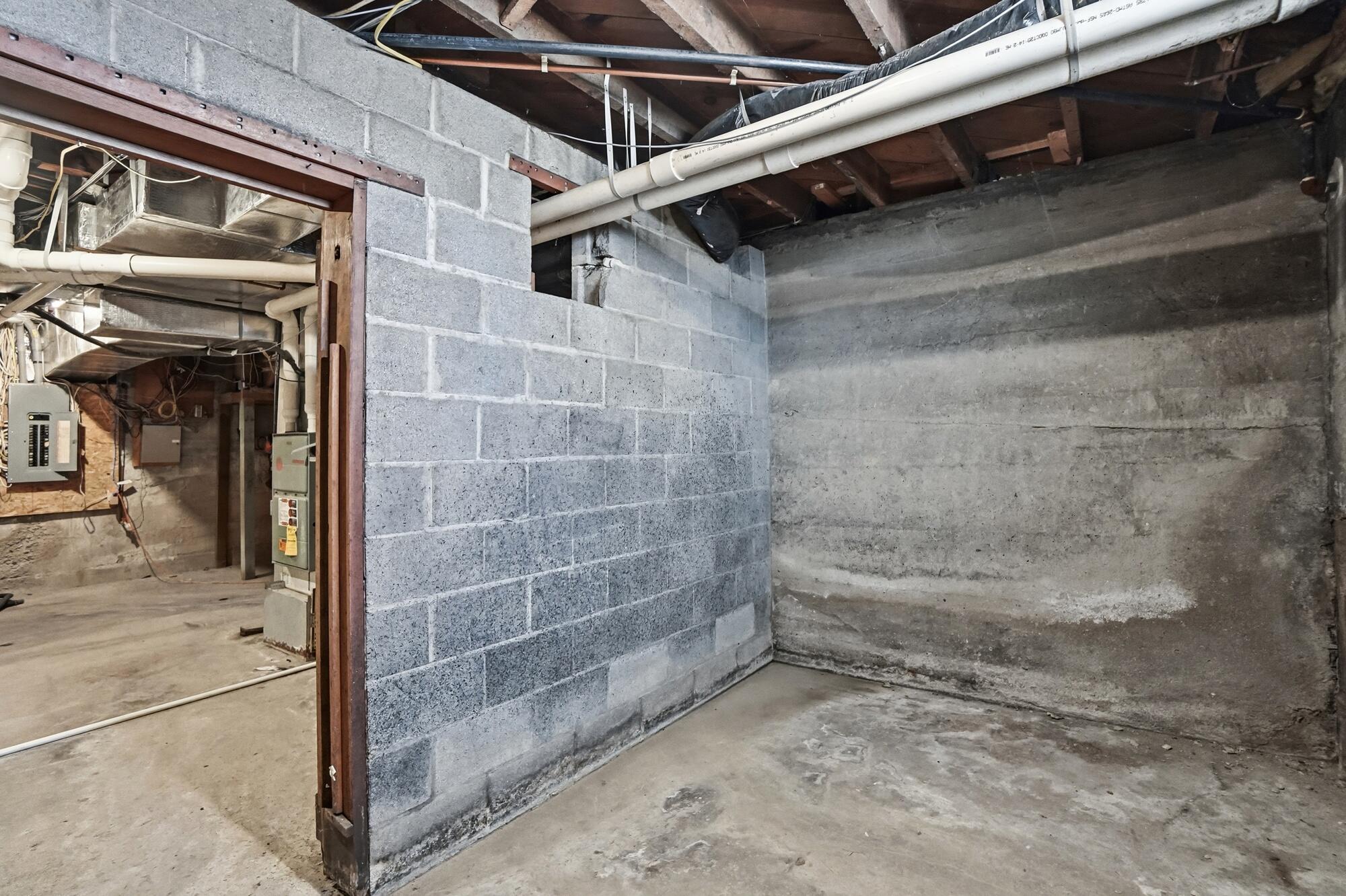 1311 Lincoln, Wapakoneta, Ohio 45895