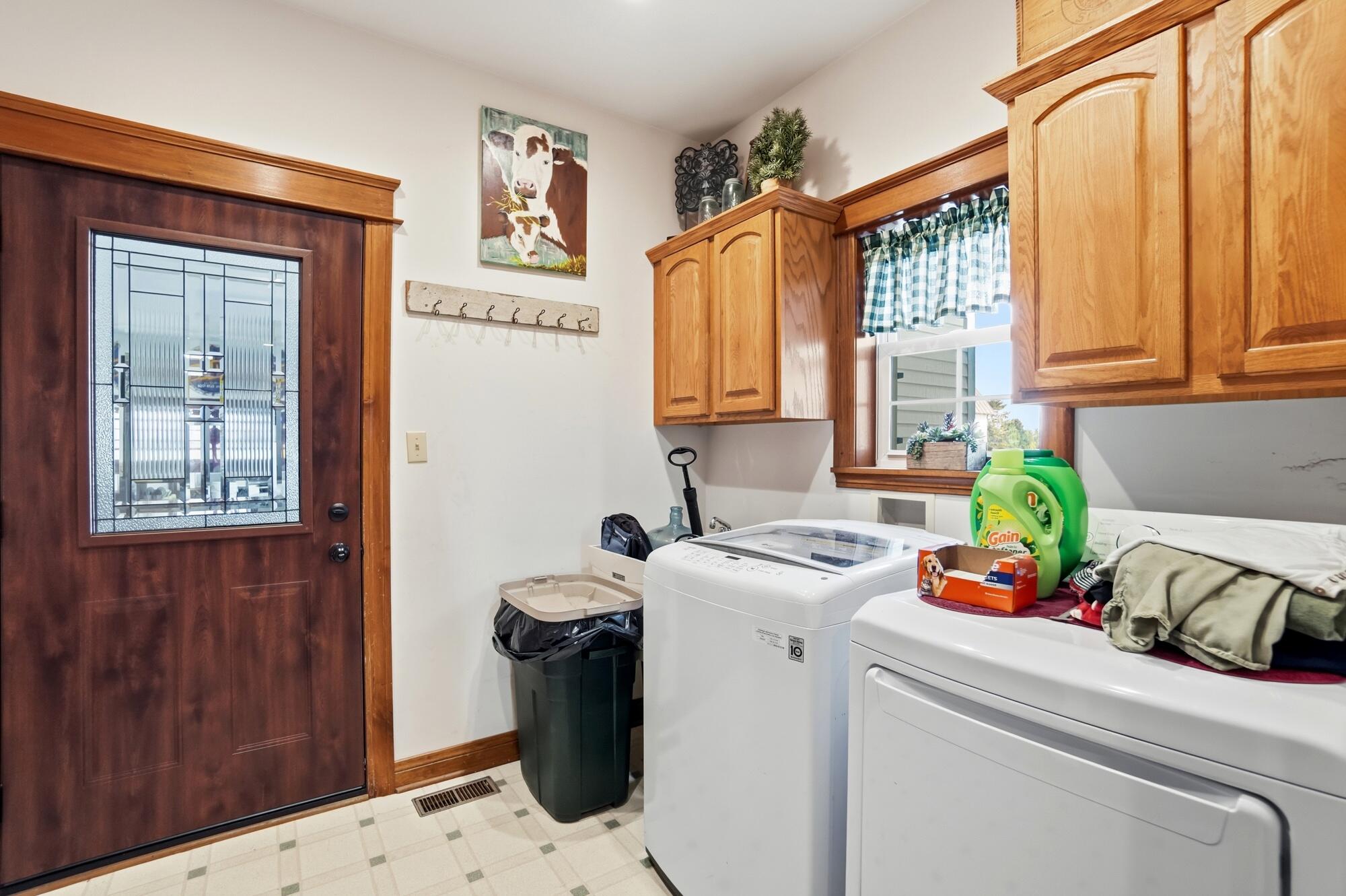 1311 Lincoln, Wapakoneta, Ohio 45895