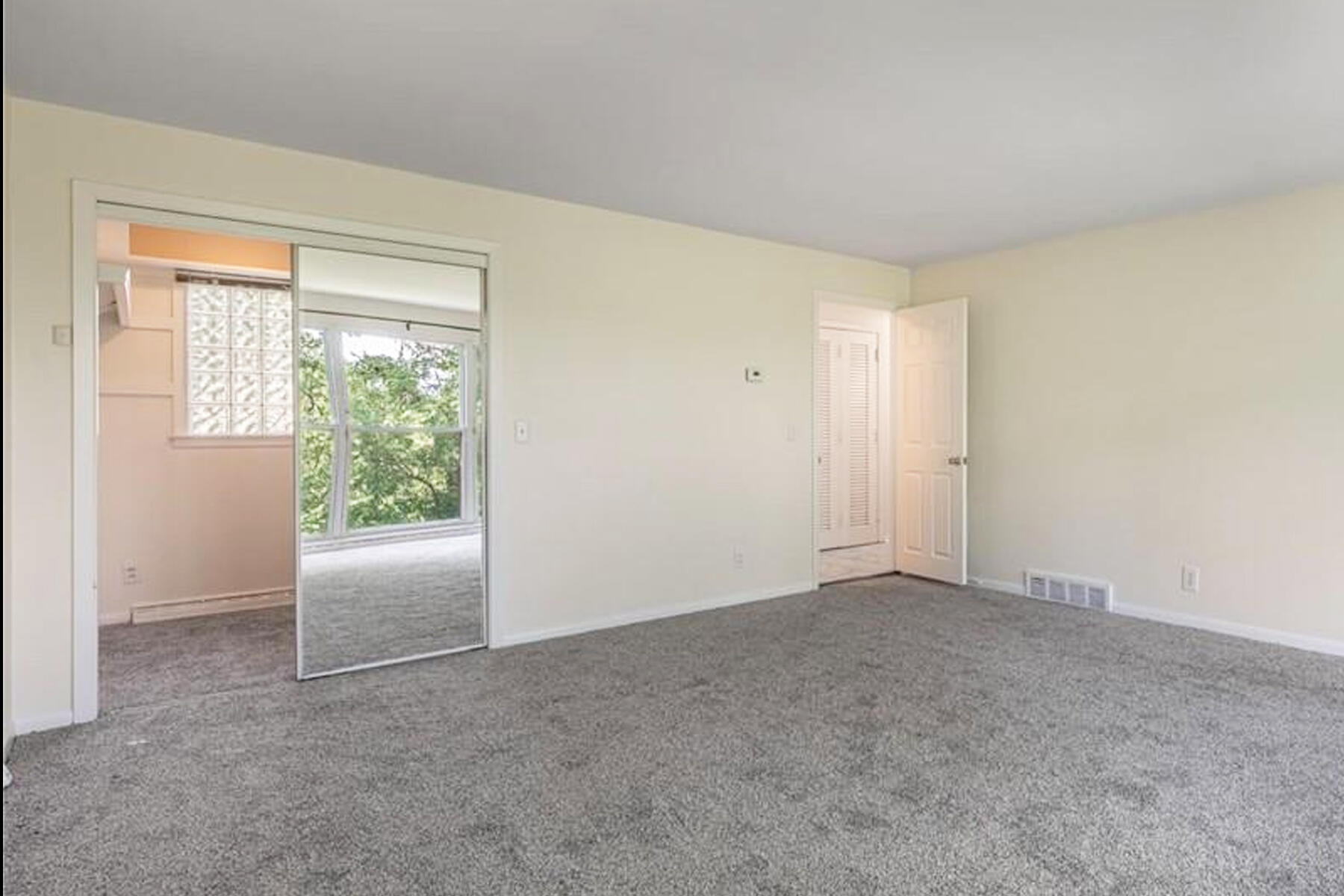 415 Hyde Park, Hamilton, Ohio 45013
