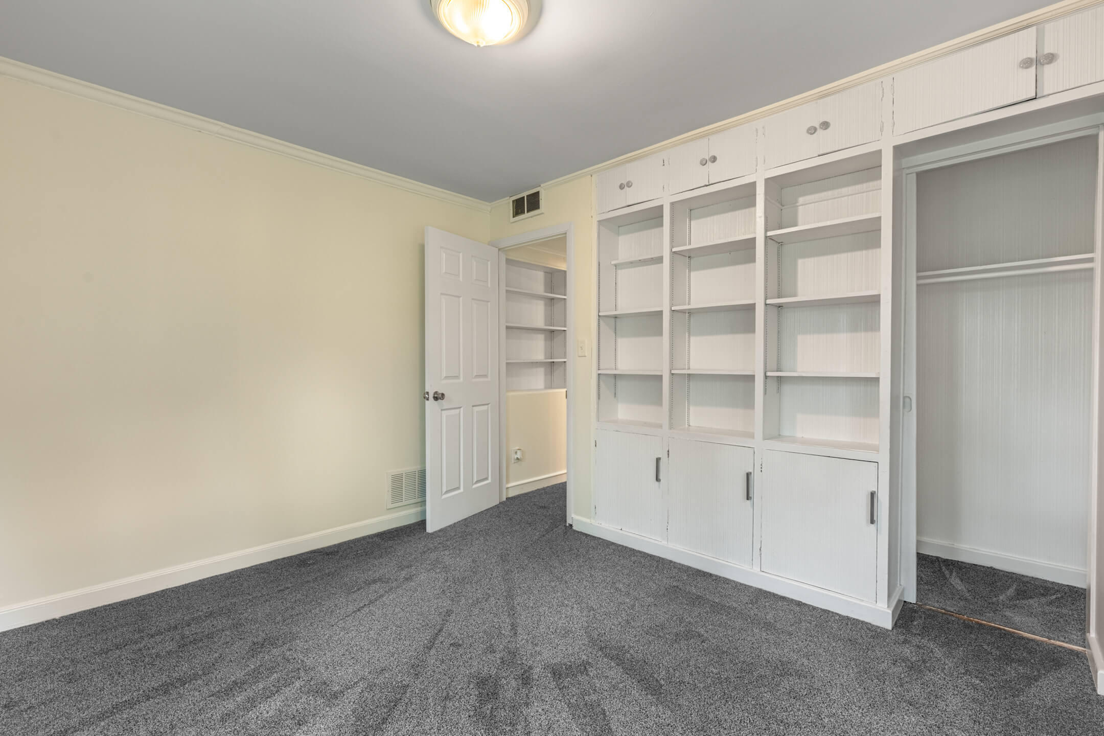 415 Hyde Park, Hamilton, Ohio 45013