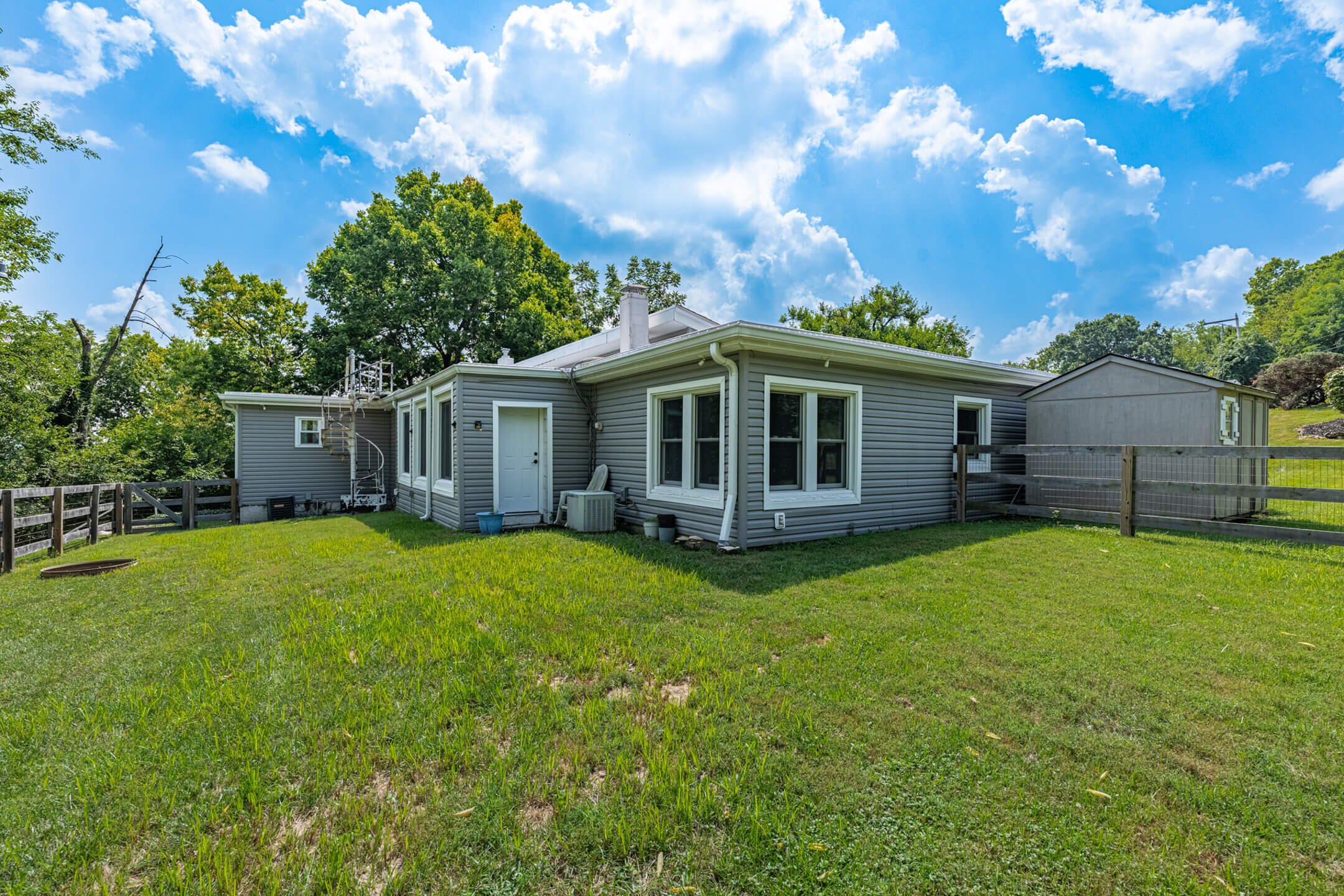 415 Hyde Park, Hamilton, Ohio 45013
