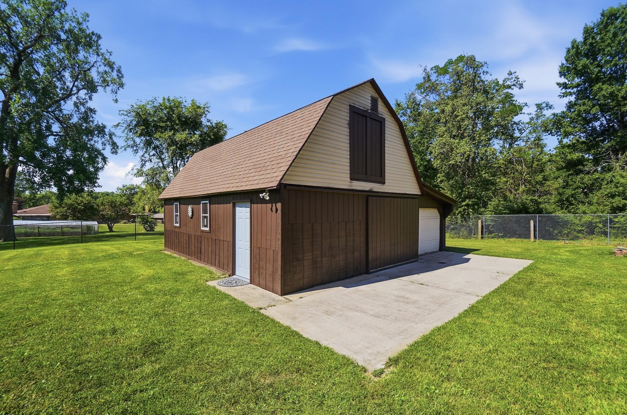 7579 Downing, Dayton, Ohio 45414