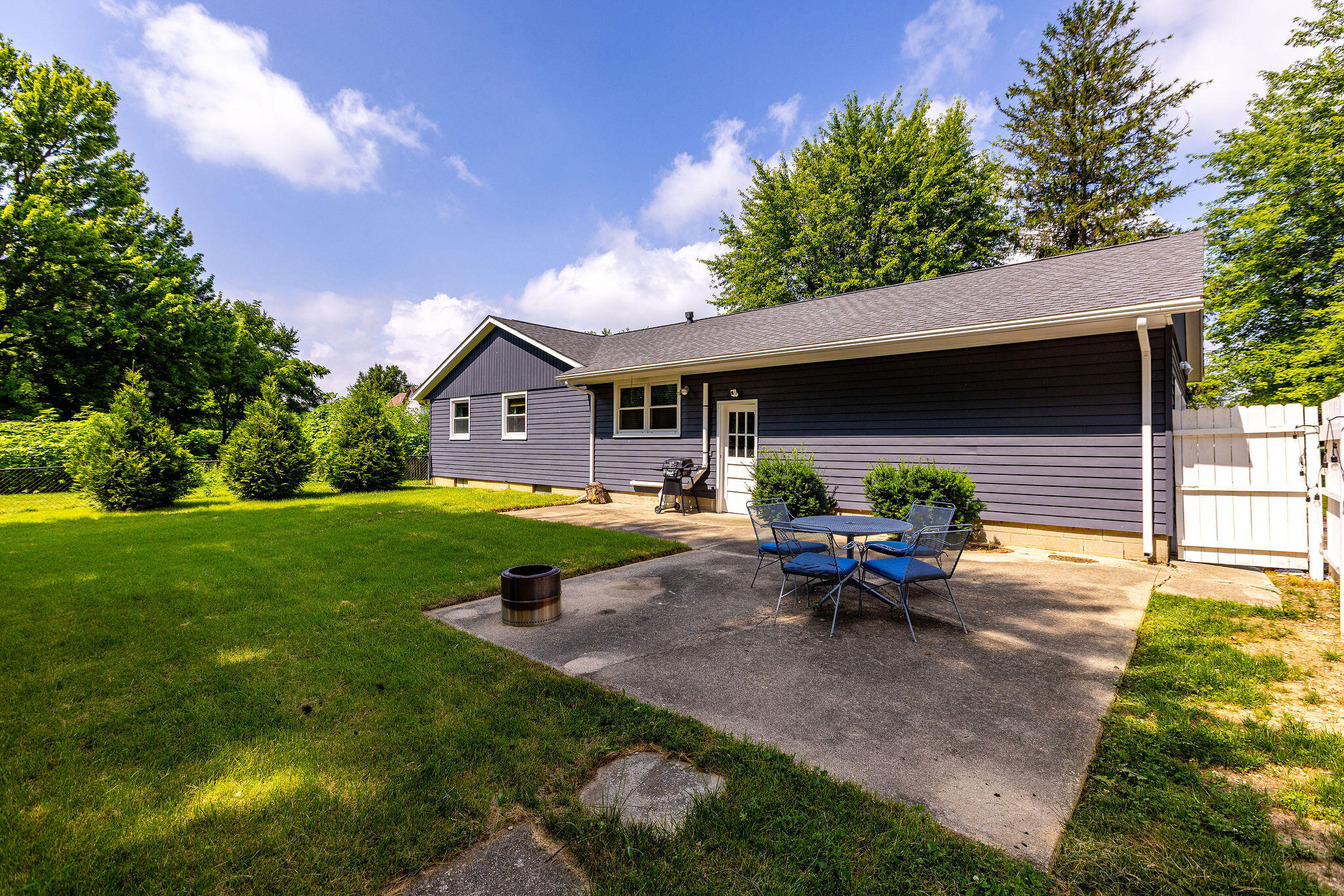 500 Main, Eldorado, Ohio 45321