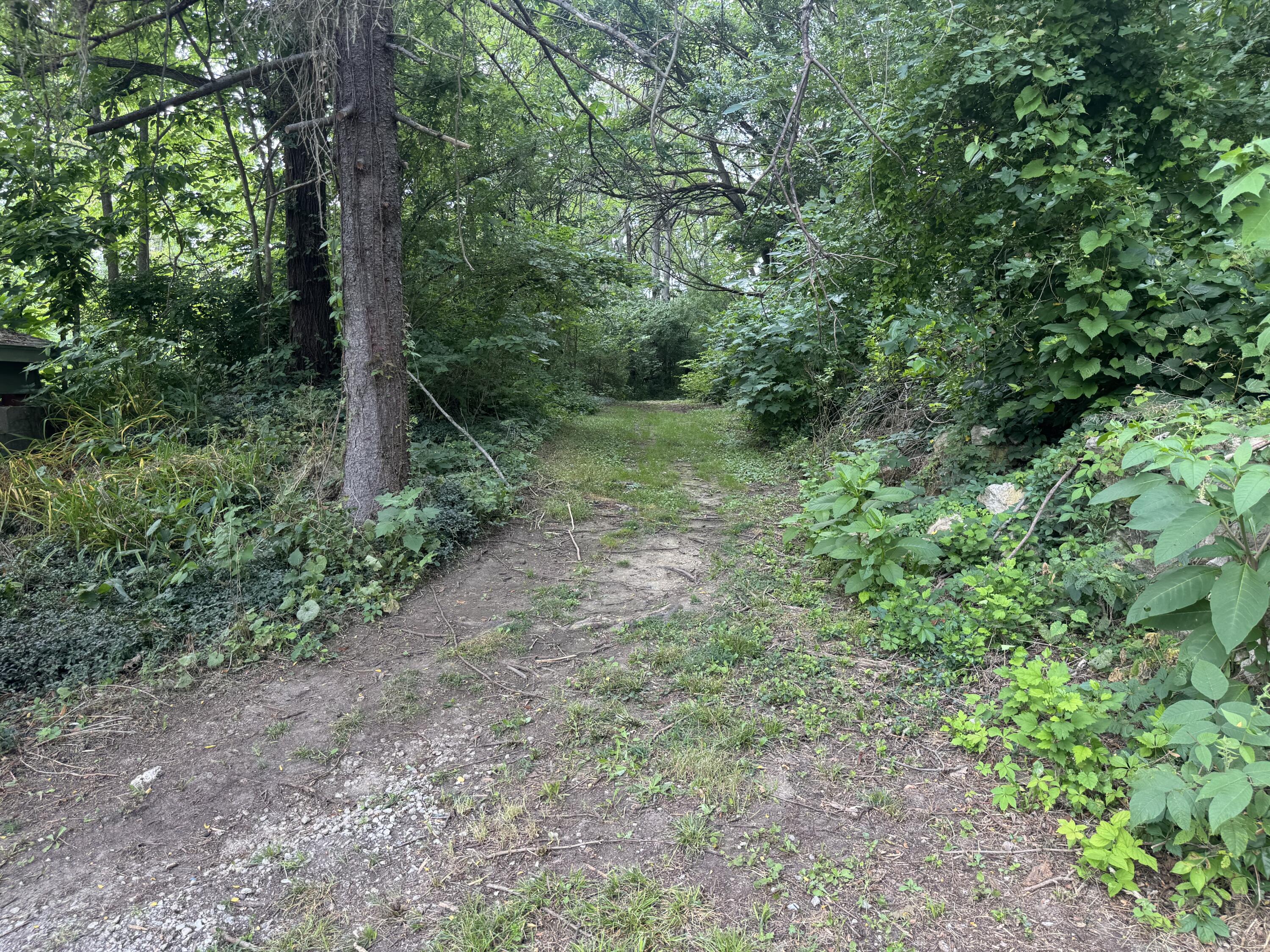 4830 Lower Valley, Springfield, Ohio 45506
