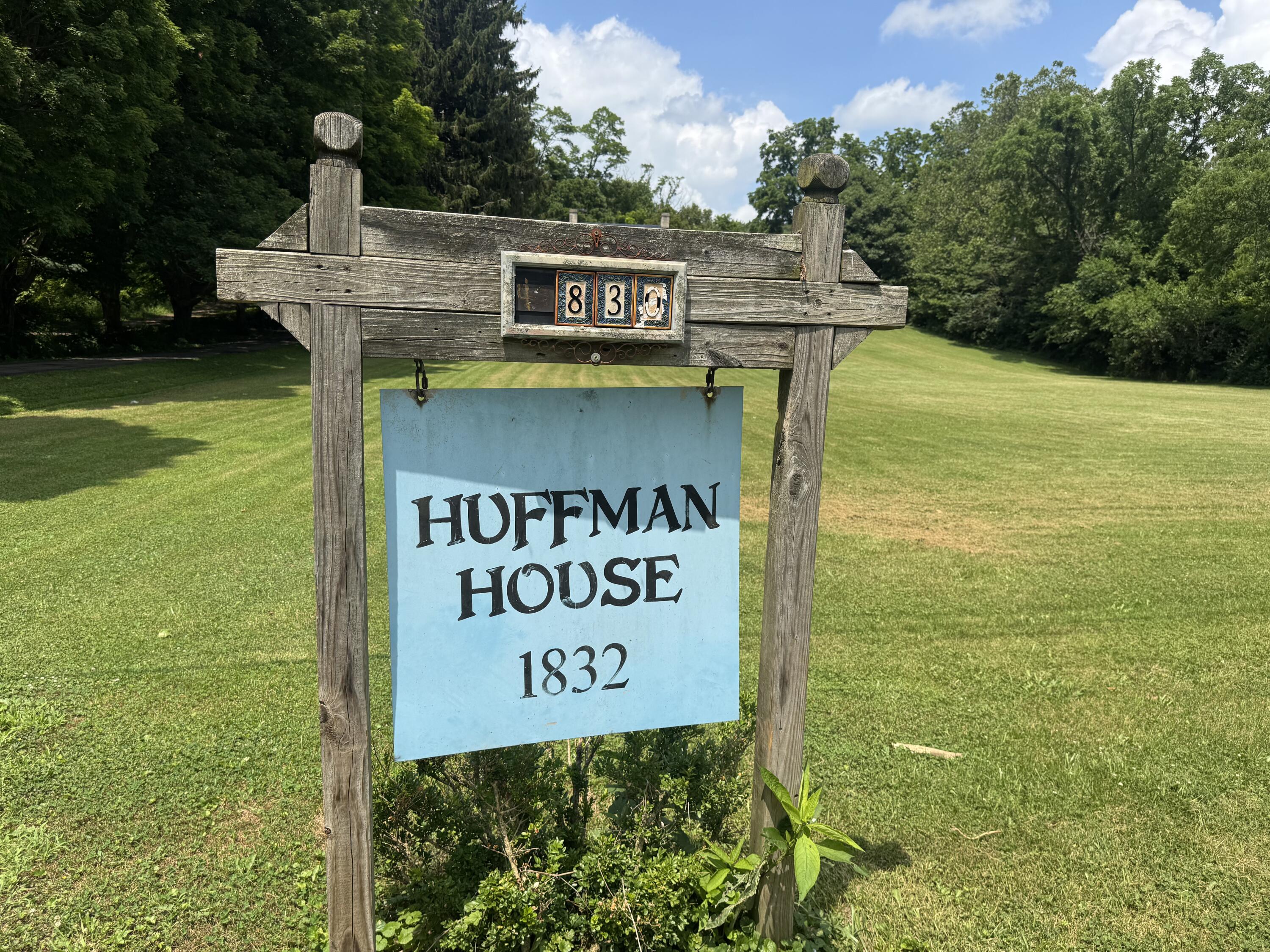 4830 Lower Valley, Springfield, Ohio 45506