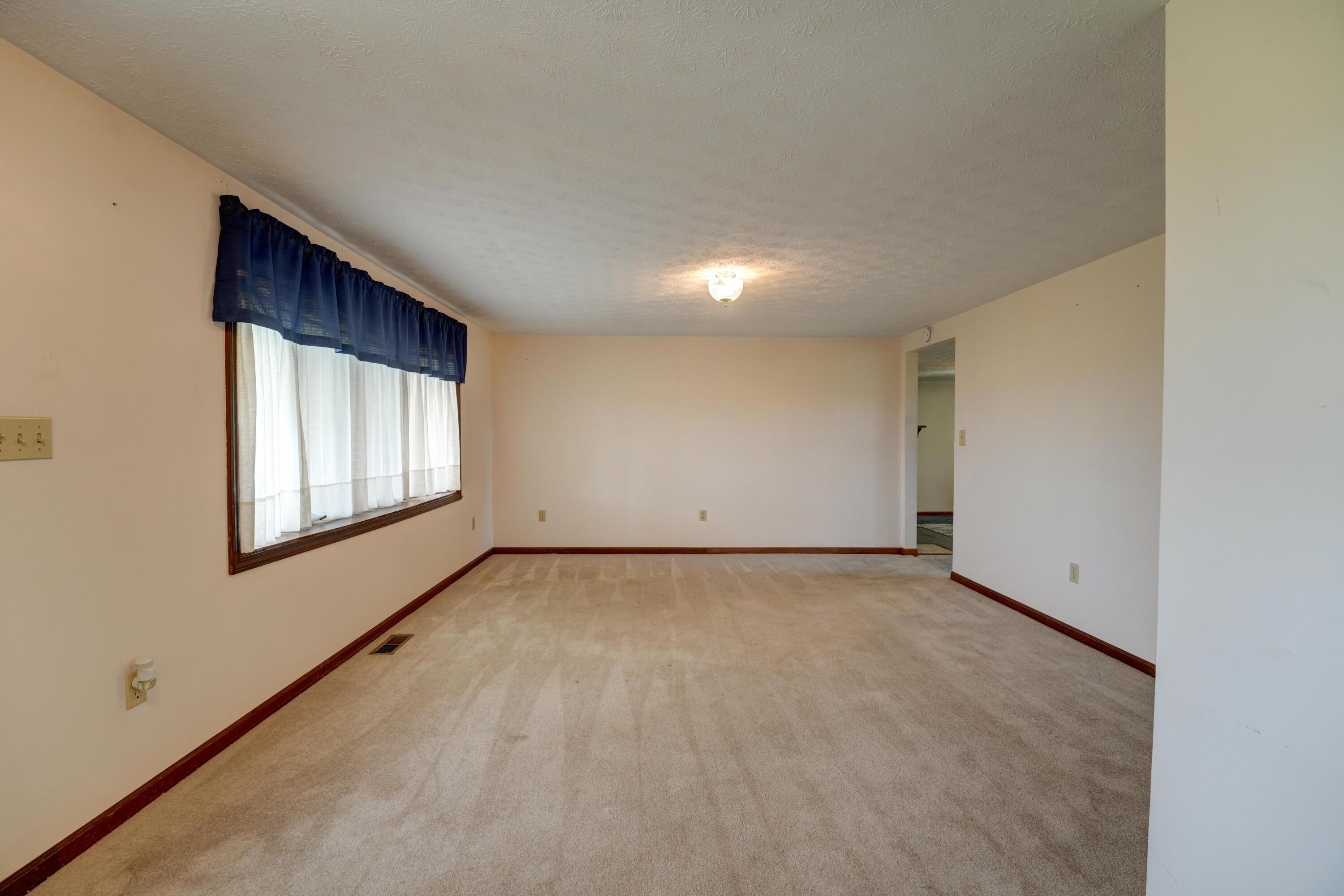 6671 Dull, Arcanum, Ohio 45304