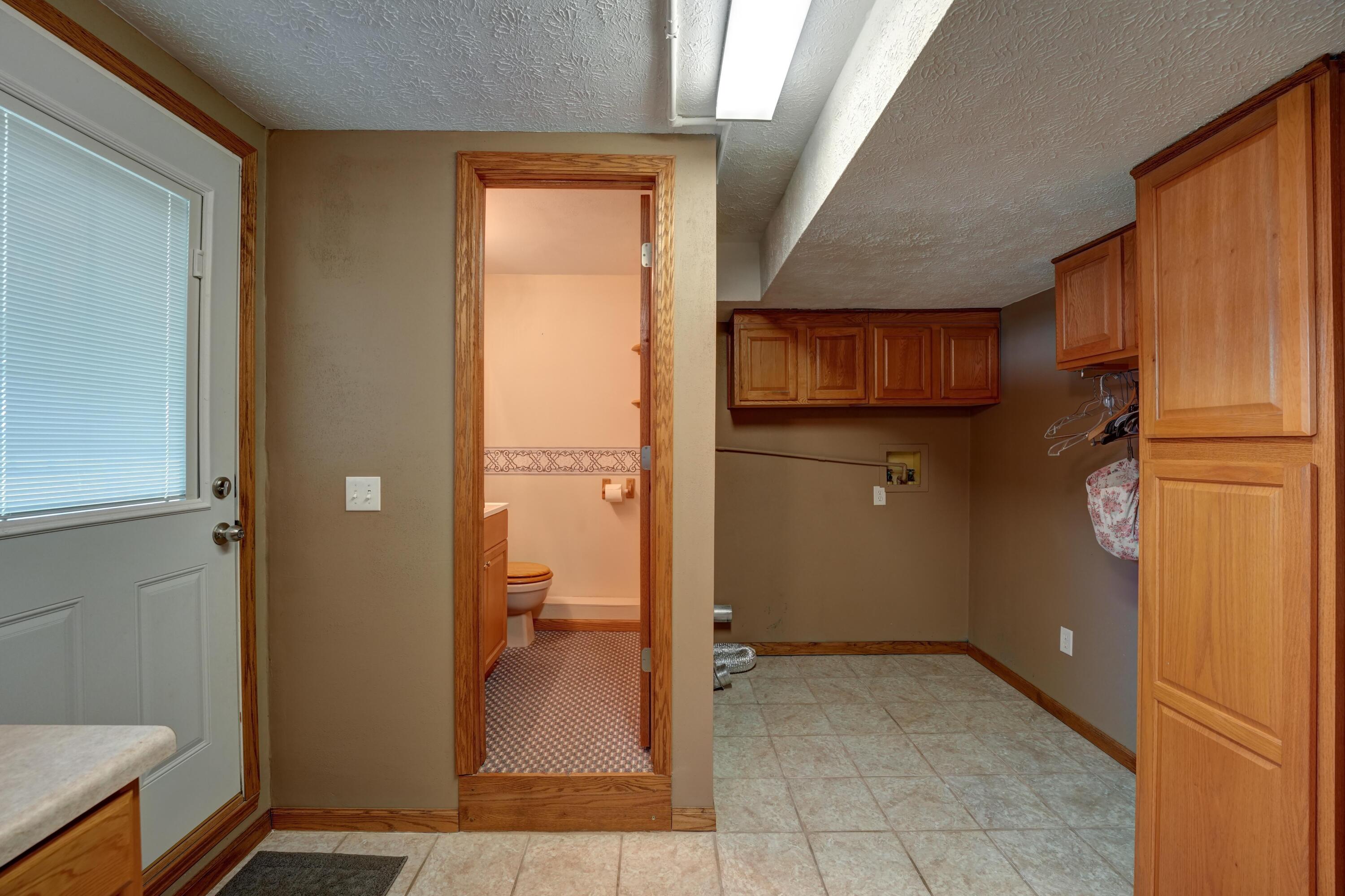 6671 Dull, Arcanum, Ohio 45304