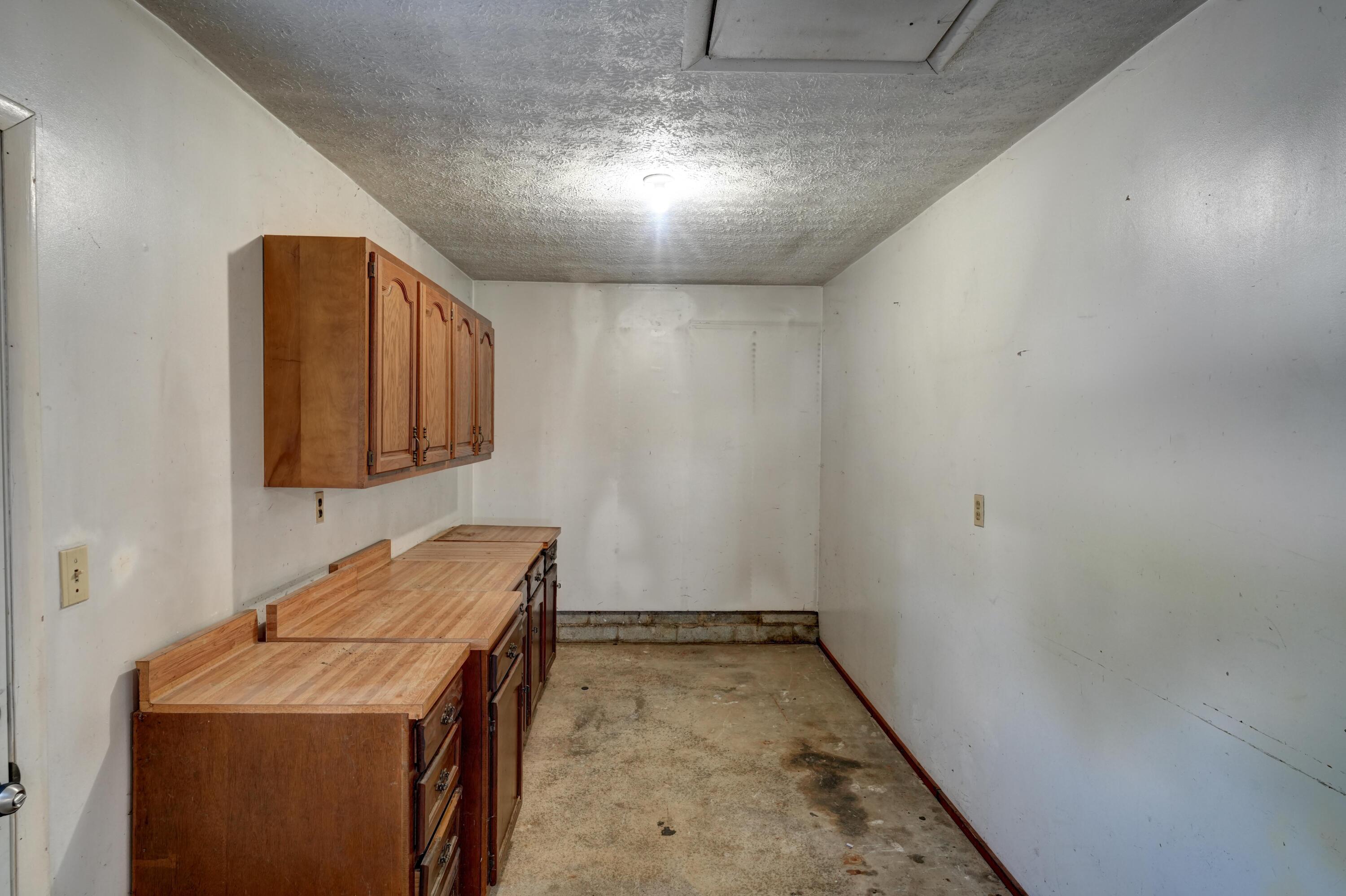 6671 Dull, Arcanum, Ohio 45304