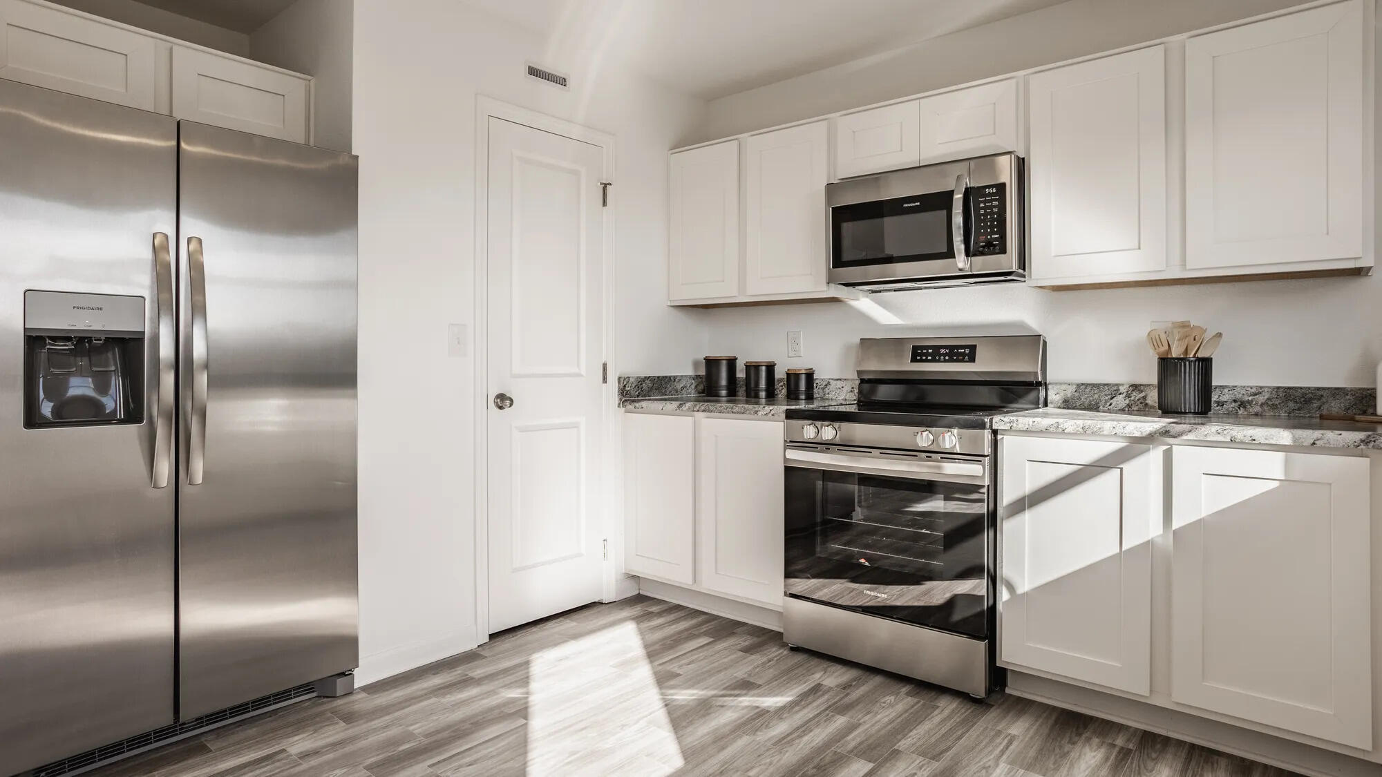 3932 Bergman, Springfield, Ohio 45505