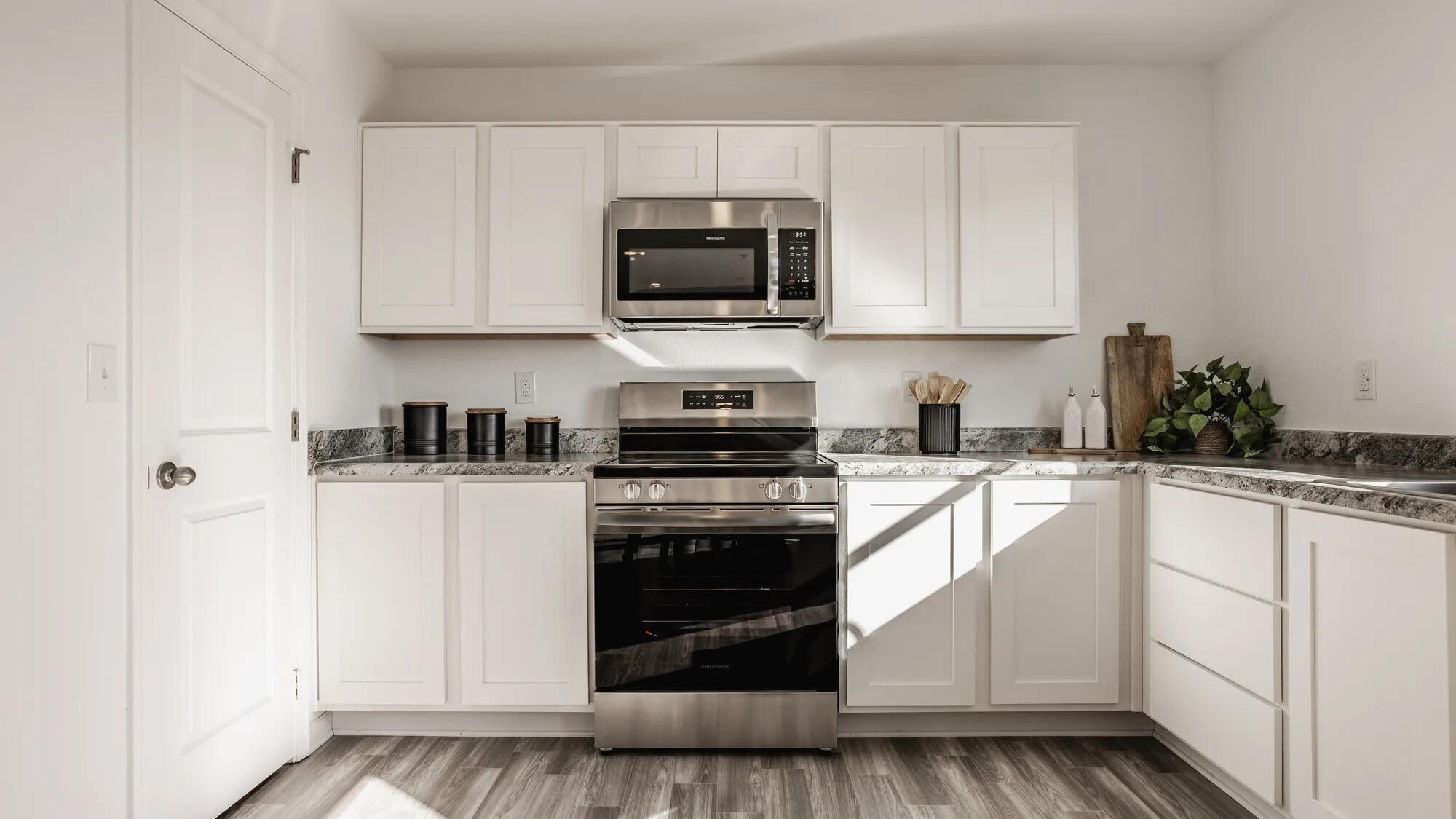 3932 Bergman, Springfield, Ohio 45505