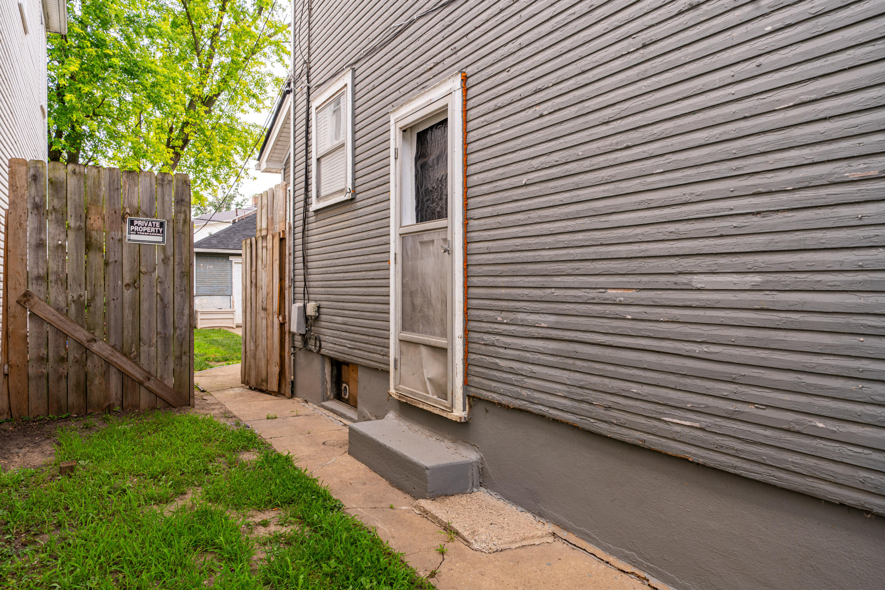 Sperling, Dayton, Ohio 45403