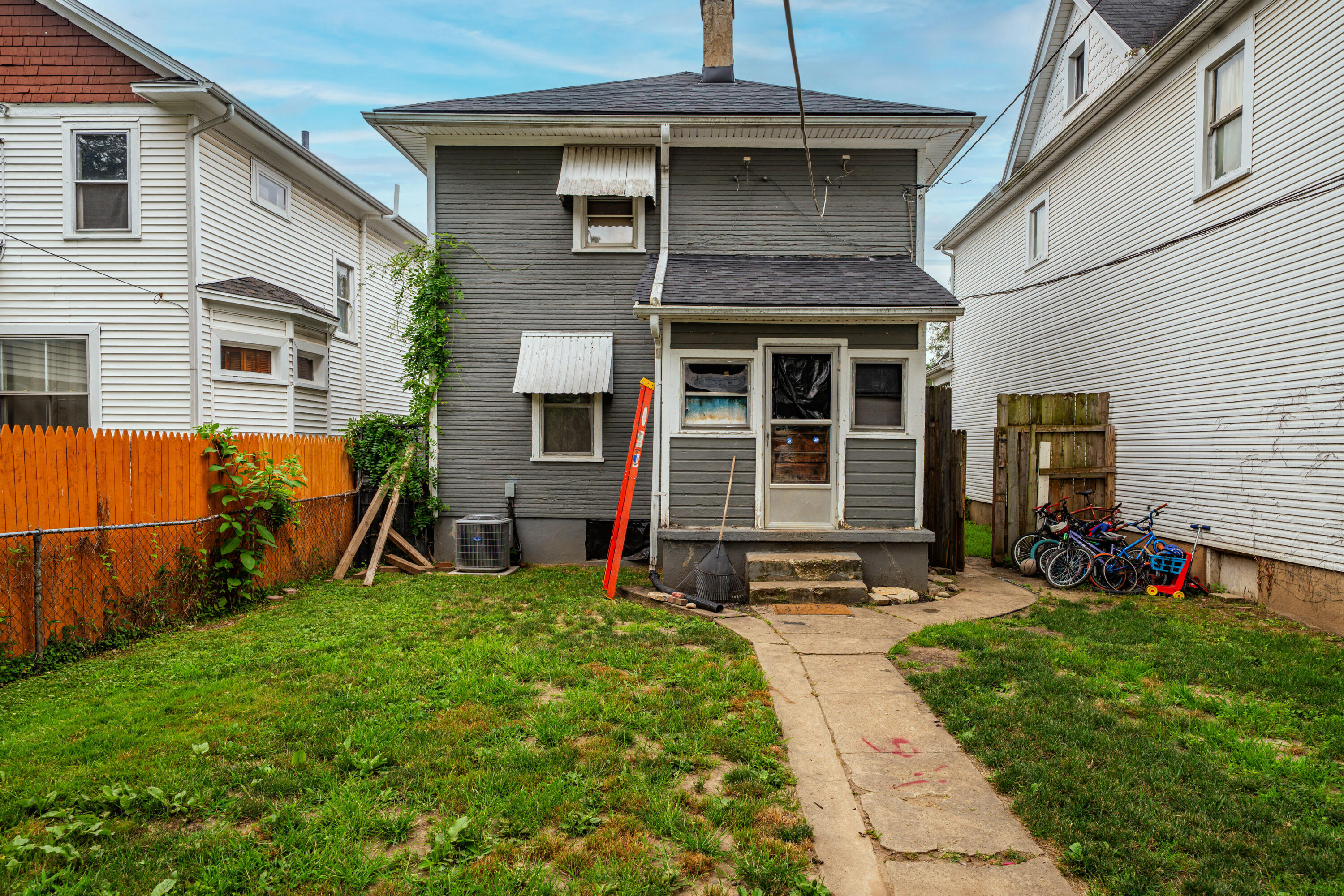 Sperling, Dayton, Ohio 45403