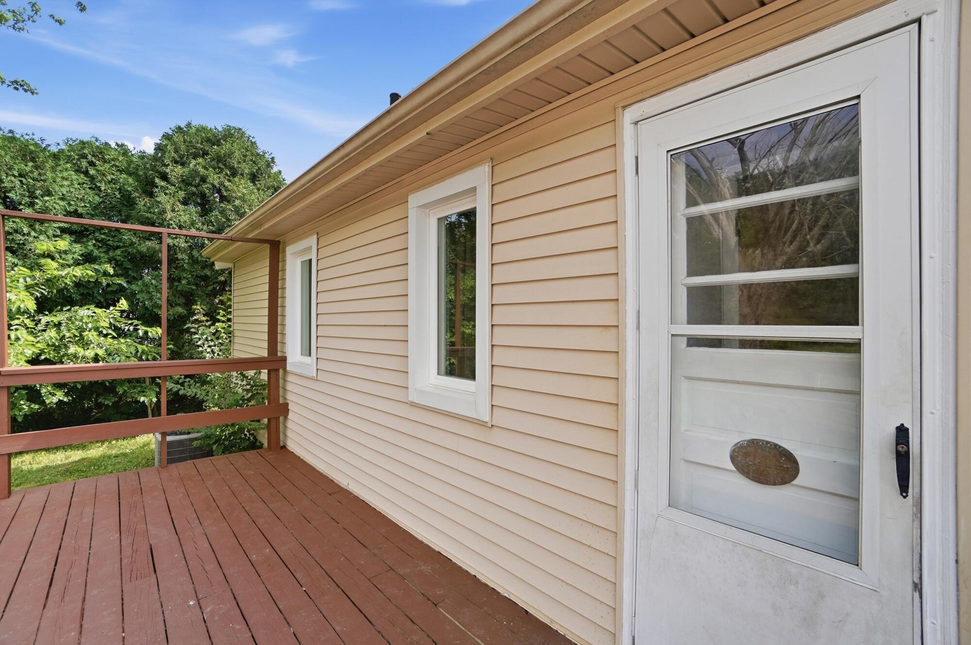 719 Lawnview, Springfield, Ohio 45505