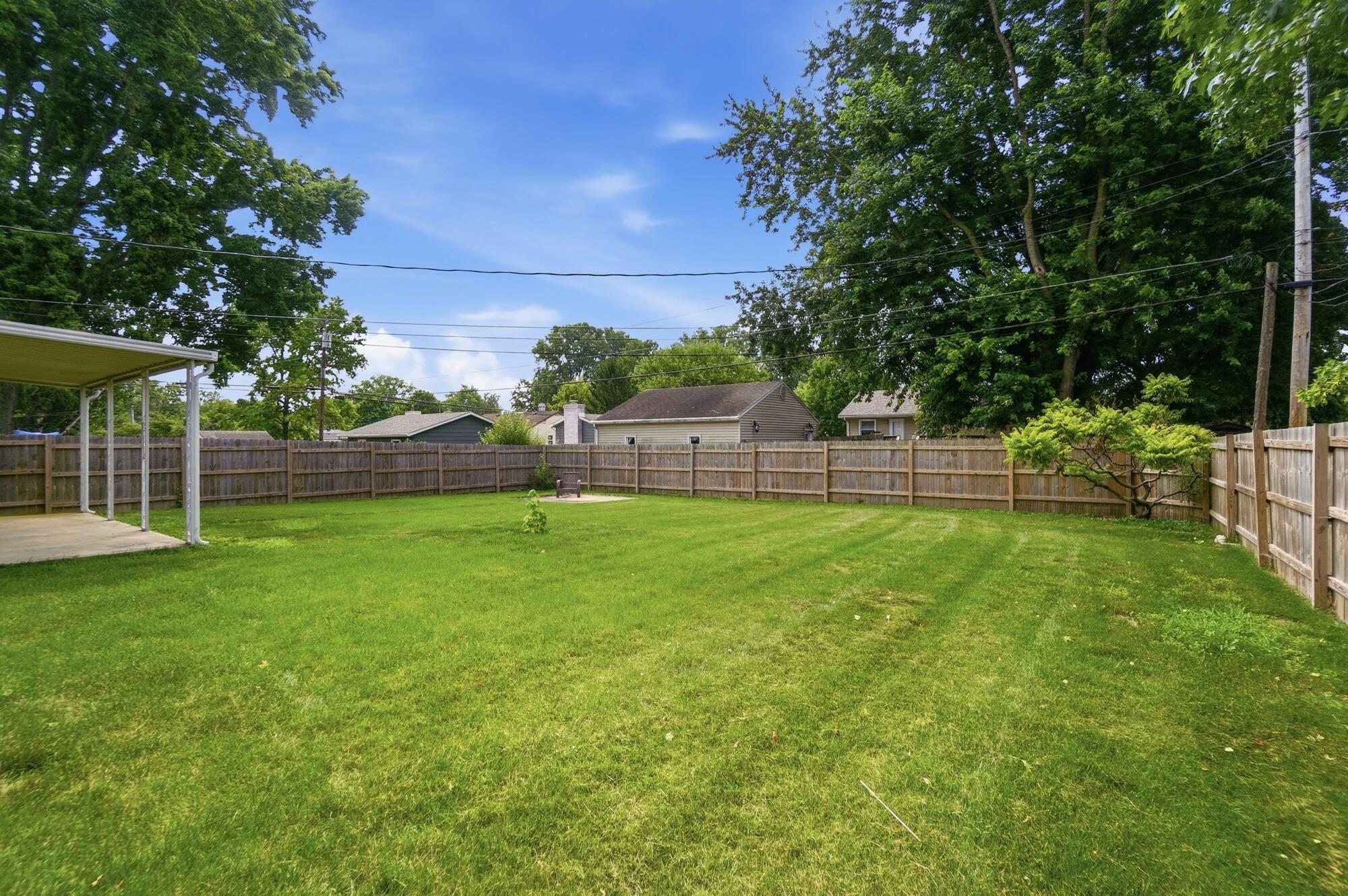 1380 Chelsea, Troy, Ohio 45373