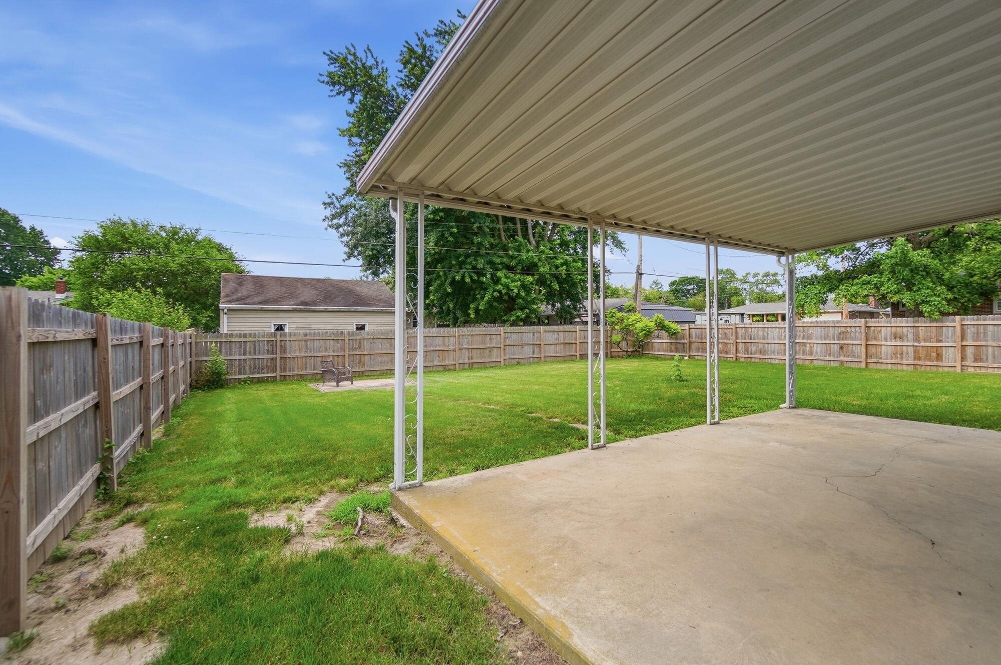 1380 Chelsea, Troy, Ohio 45373