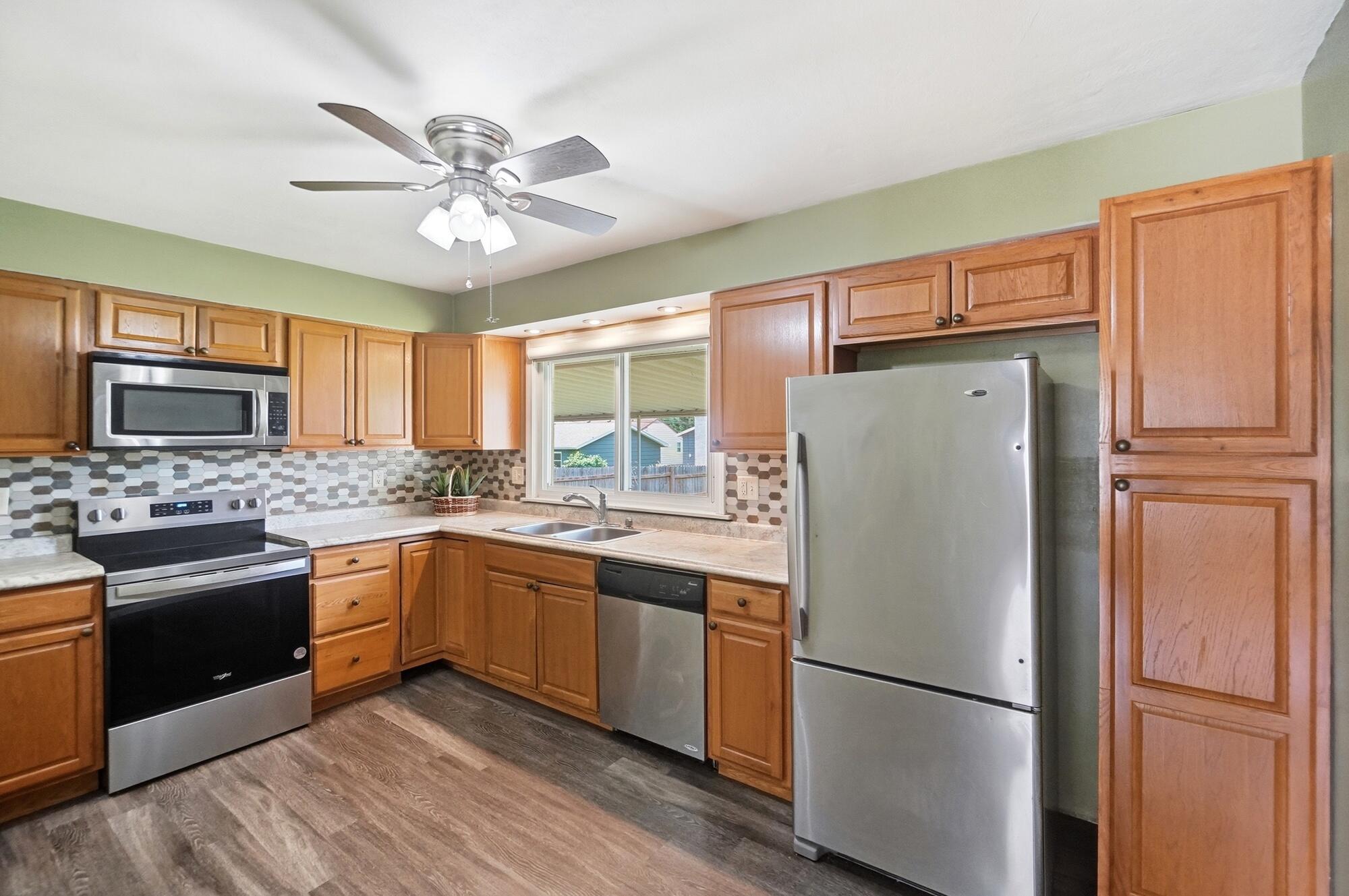 1380 Chelsea, Troy, Ohio 45373