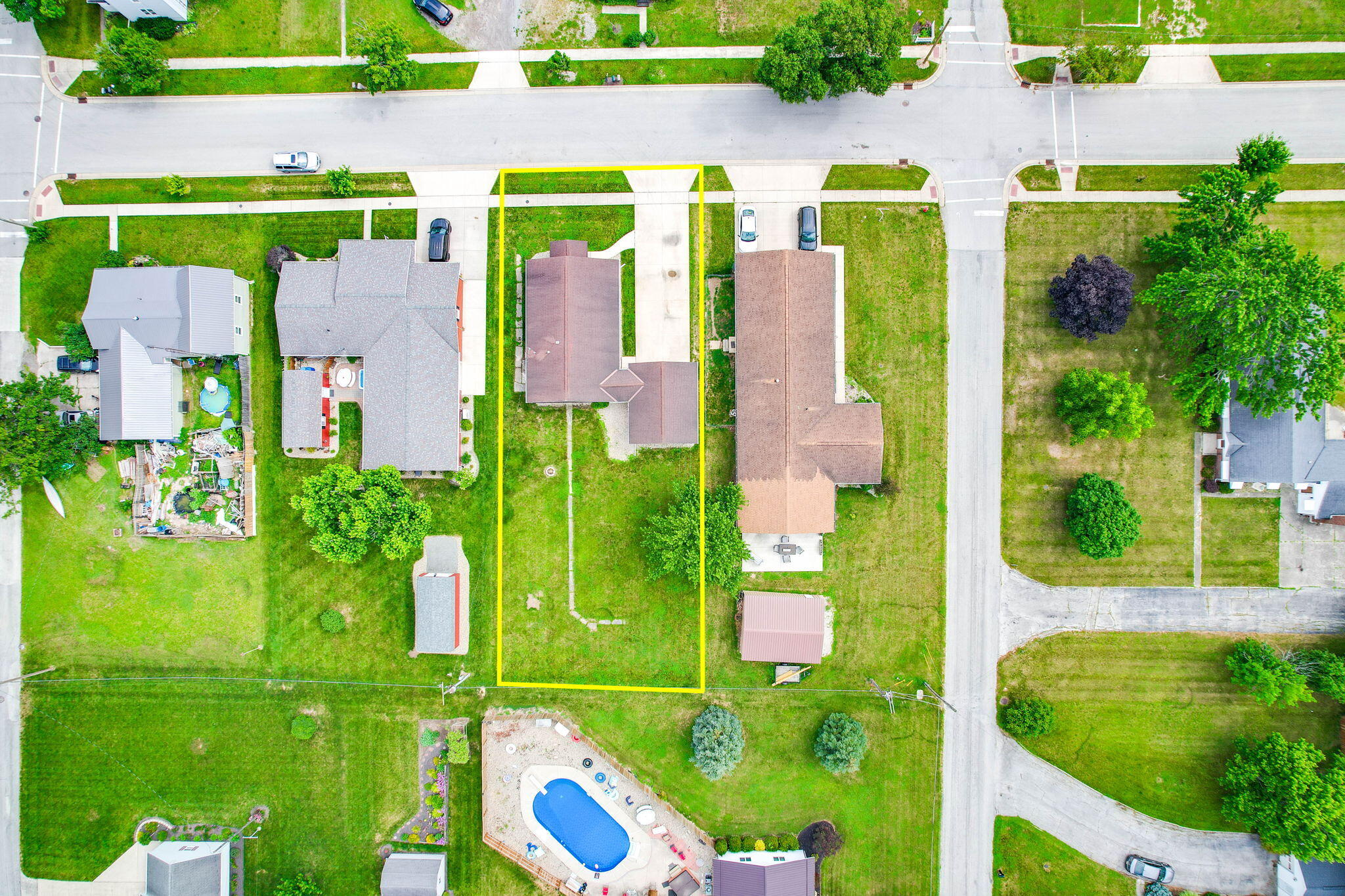 711 Columbia, Rockford, Ohio 45882