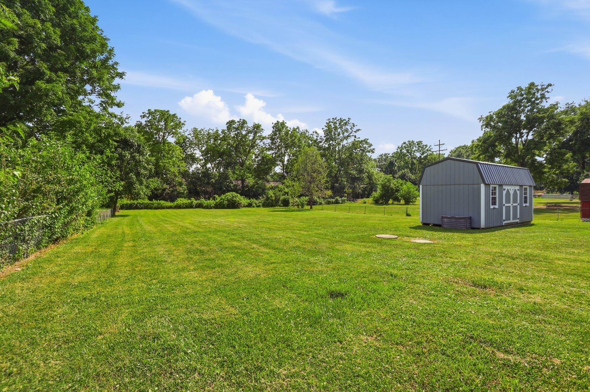 2941 Sun Valley, Springfield, Ohio 45505