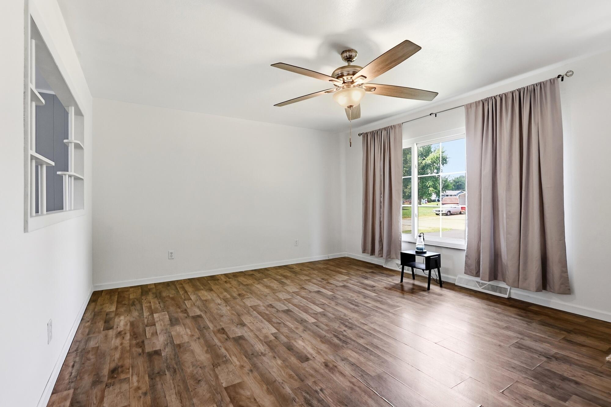 2941 Sun Valley, Springfield, Ohio 45505
