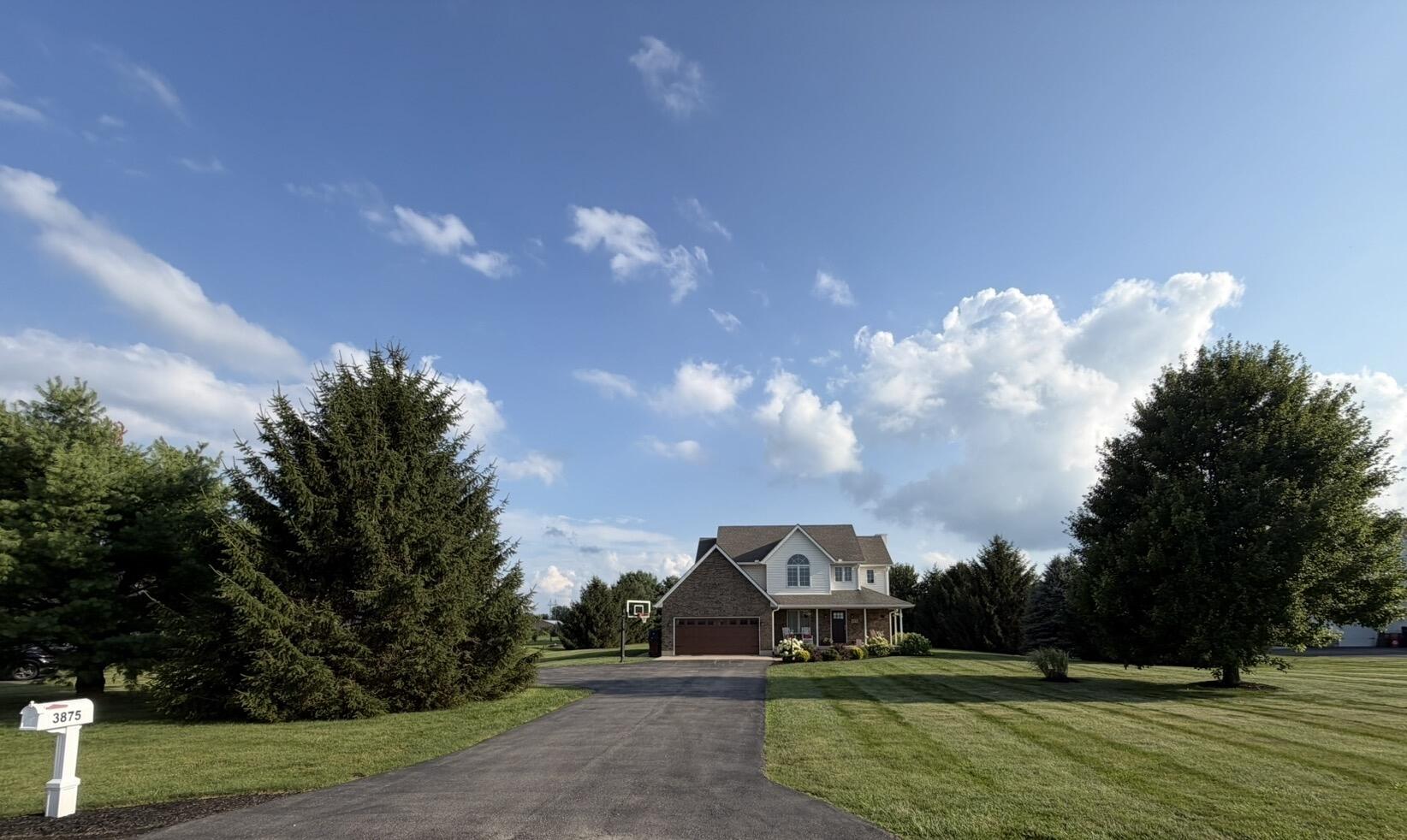 Pinewood, Springfield, Ohio 45502